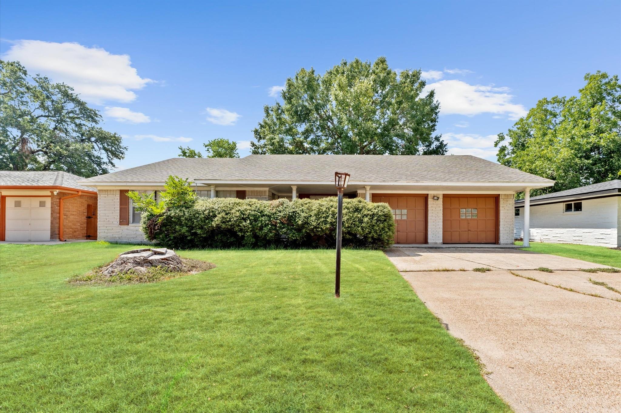 314 Empress Drive