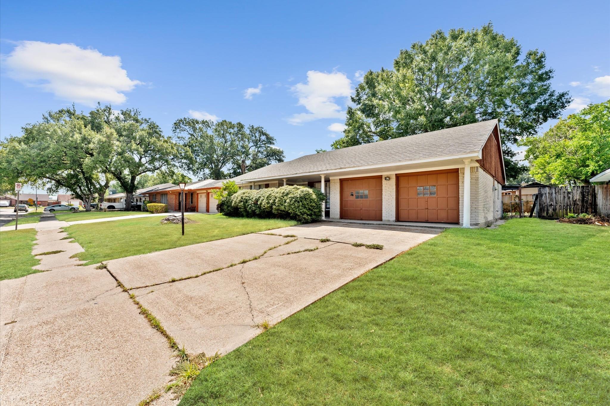 314 Empress Drive