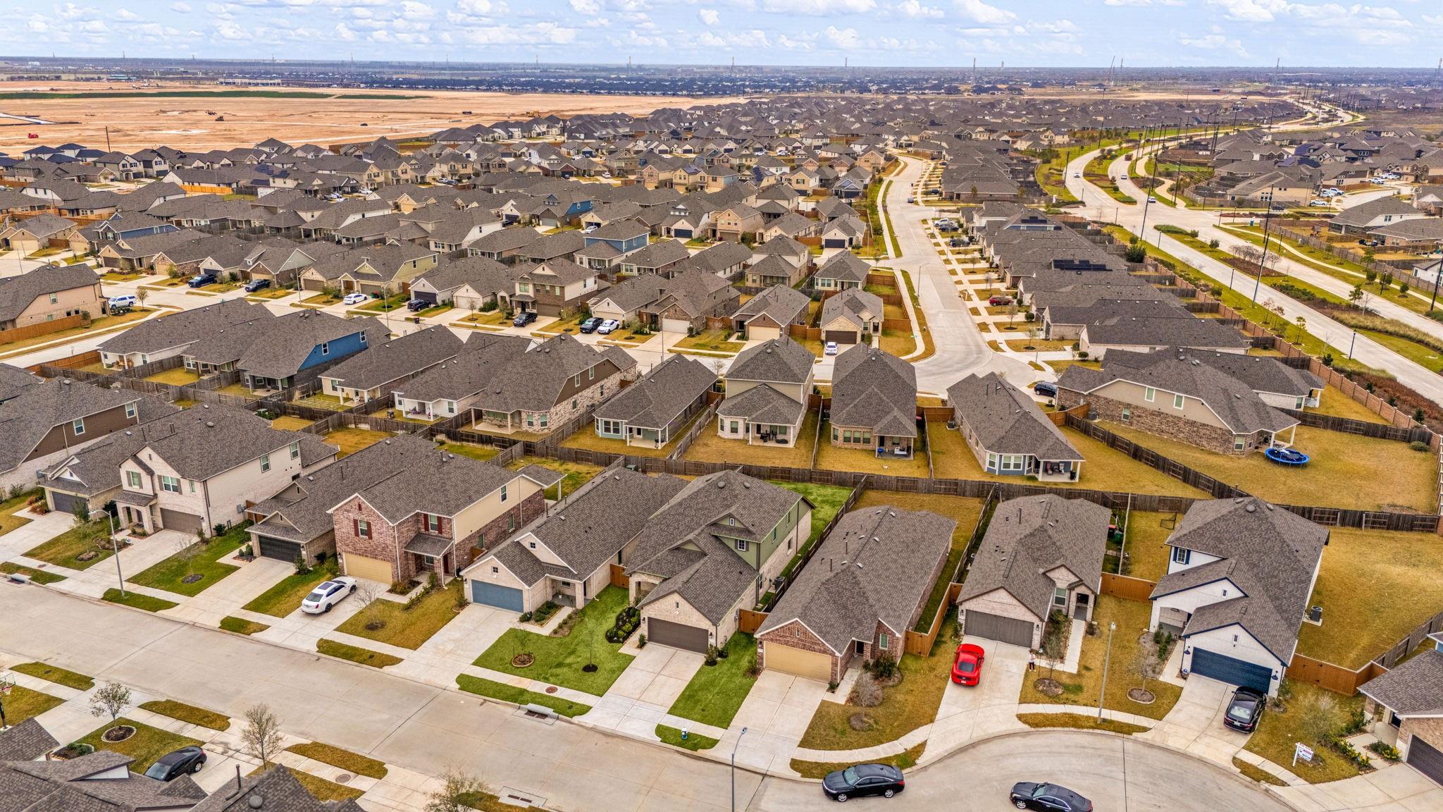 21622 Wave Hollow Drive