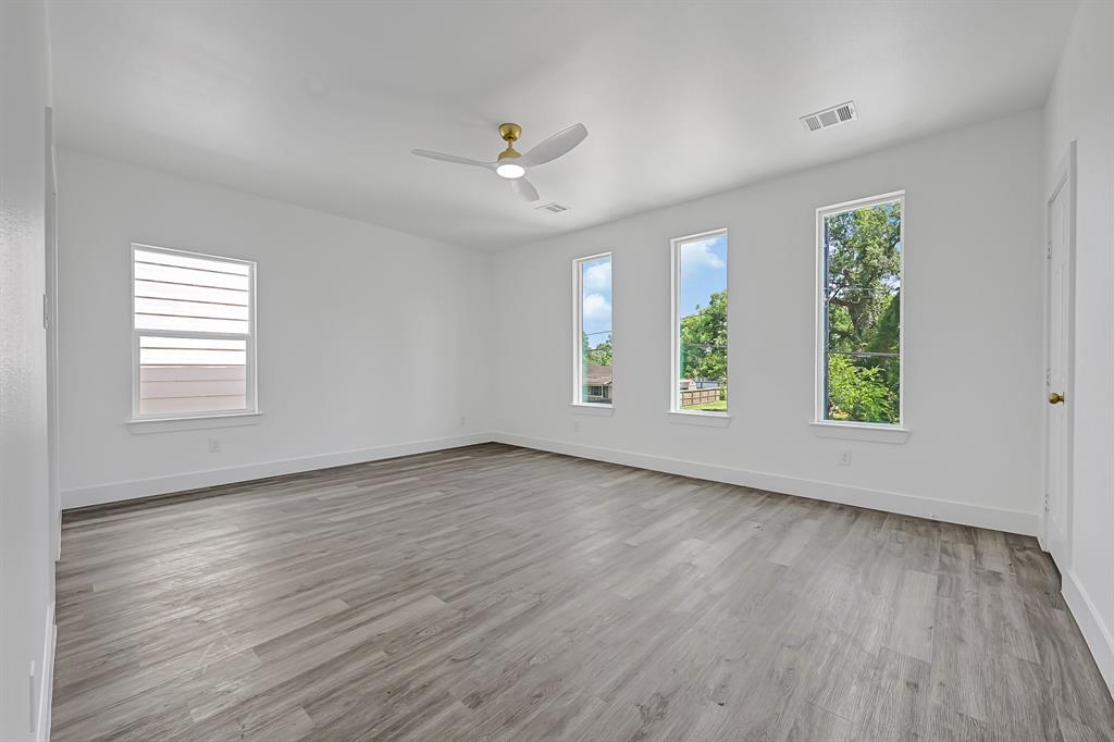 2329 Hampton Drive