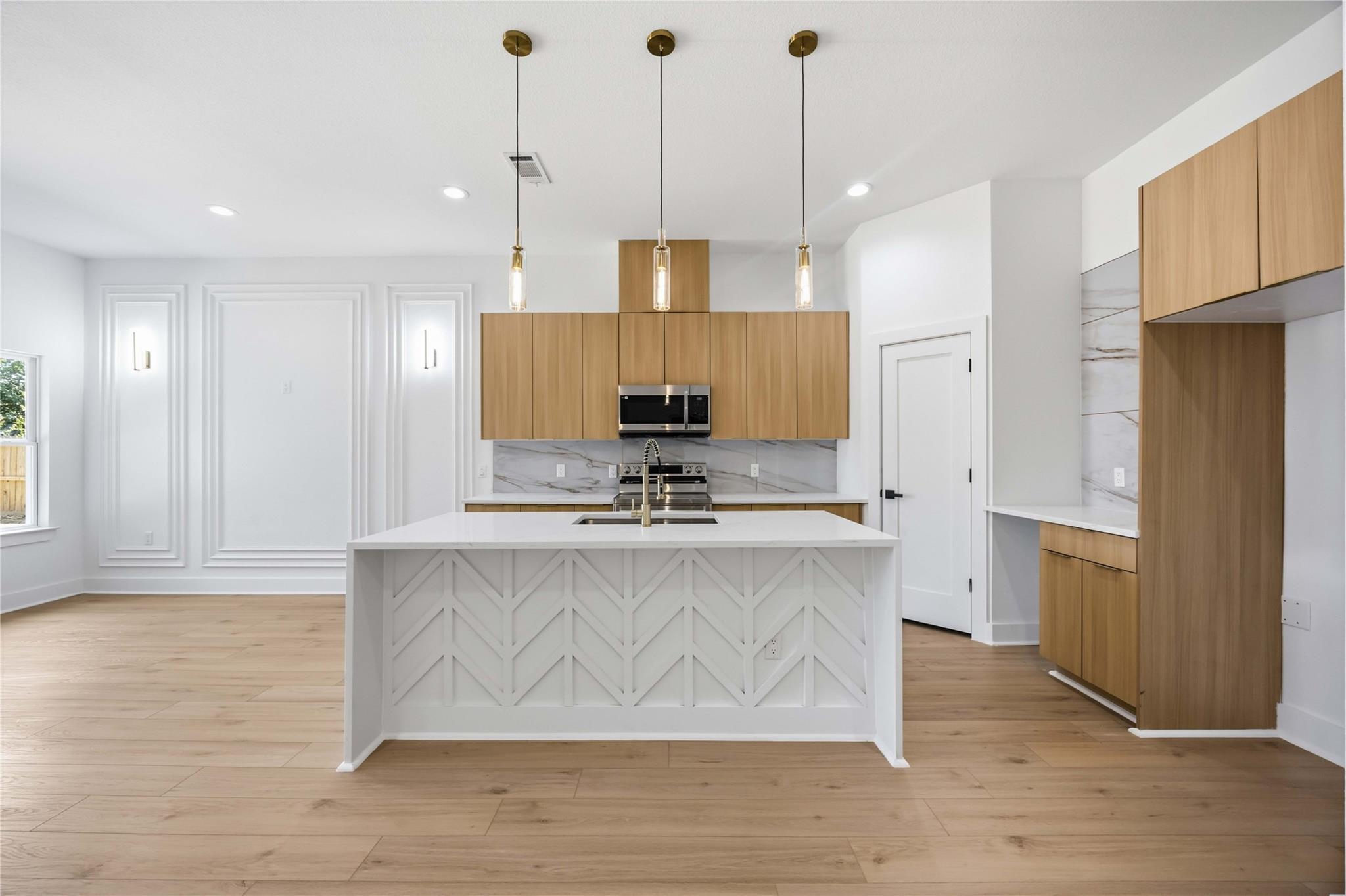 8421 Safeguard Street Unit: A/B