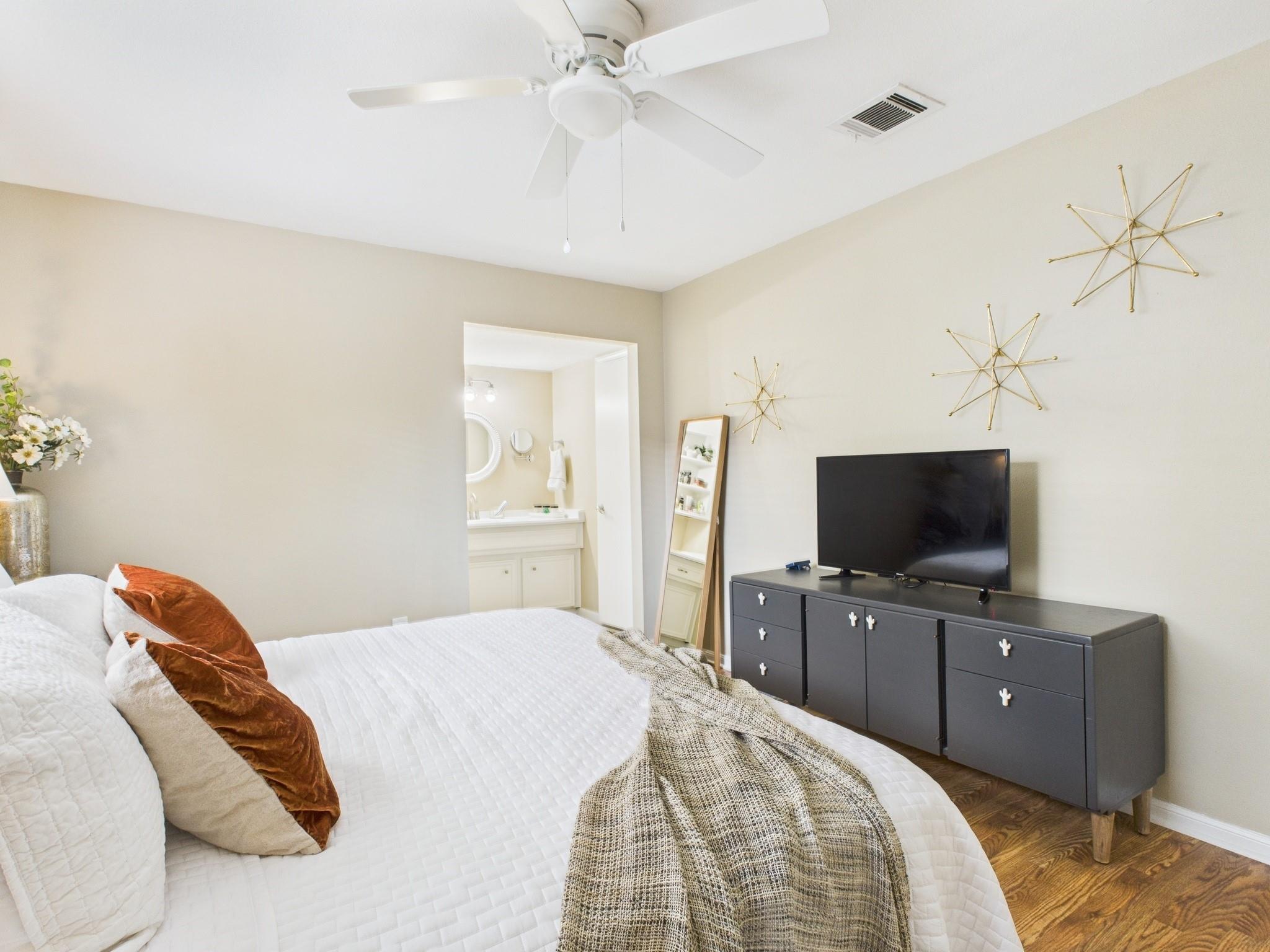 2423 Tinechester Drive