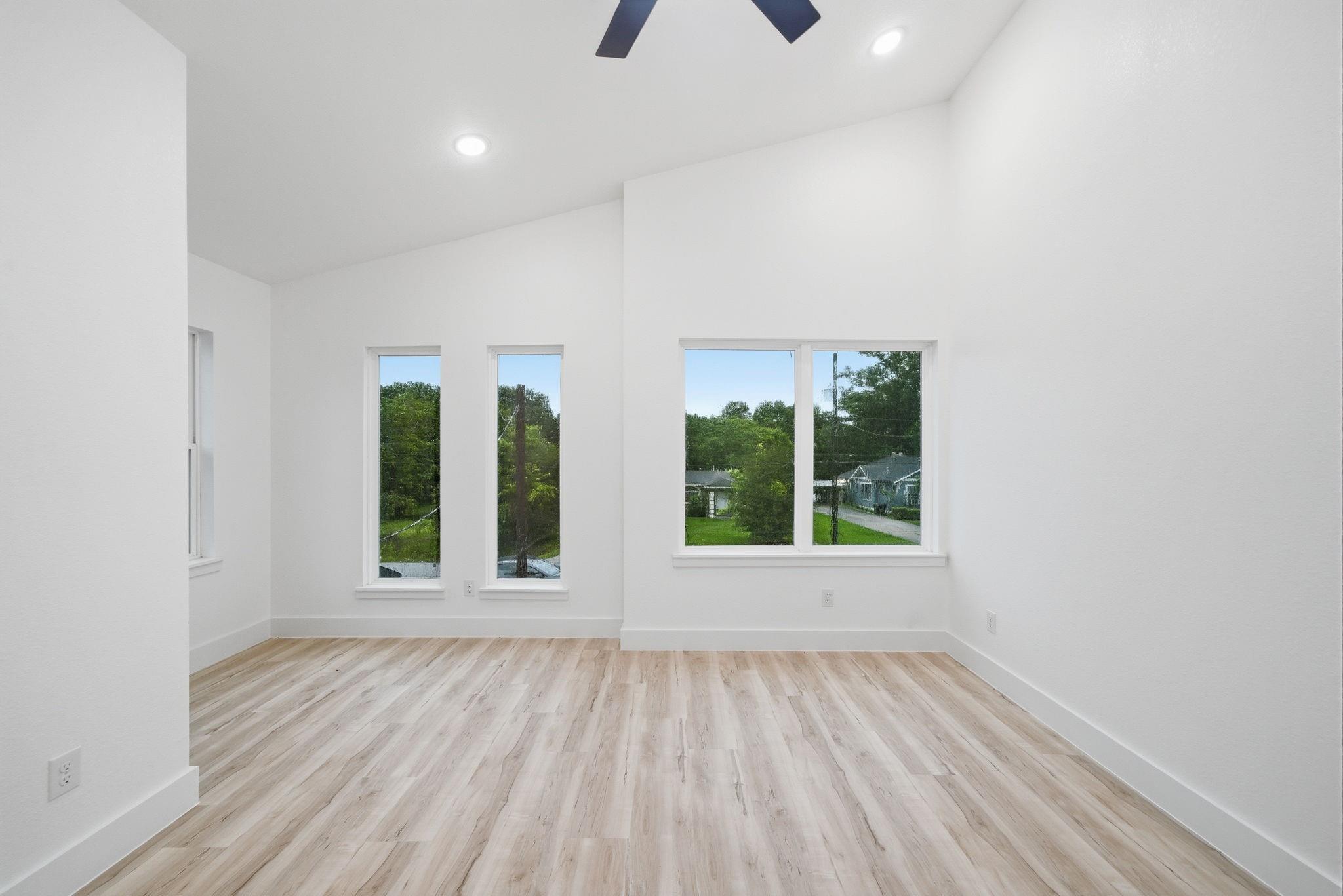 9030 Brandon Street Unit: A/B