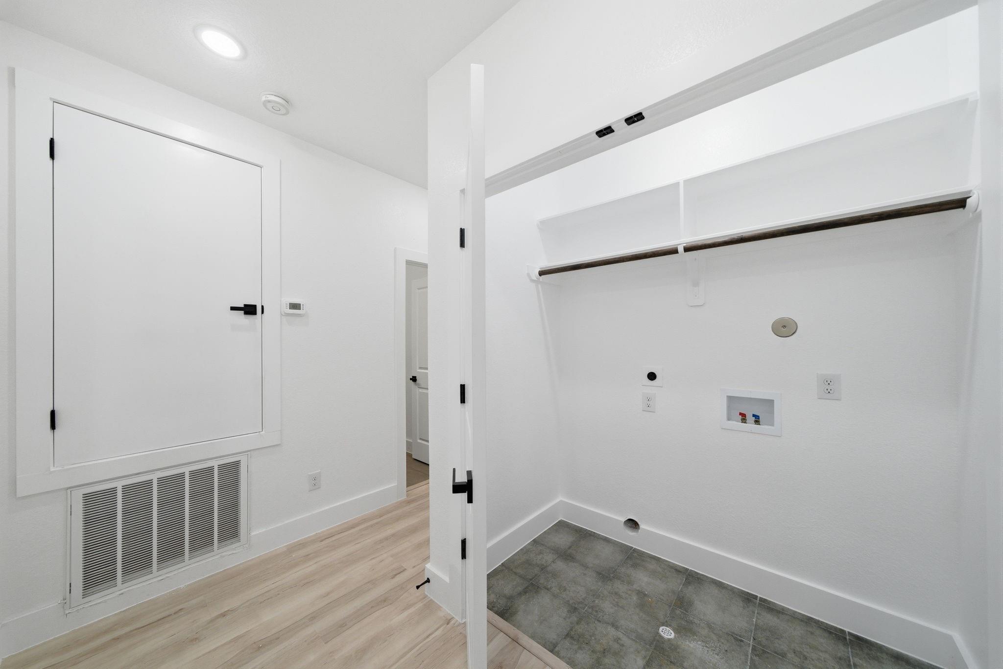 9030 Brandon Street Unit: A/B