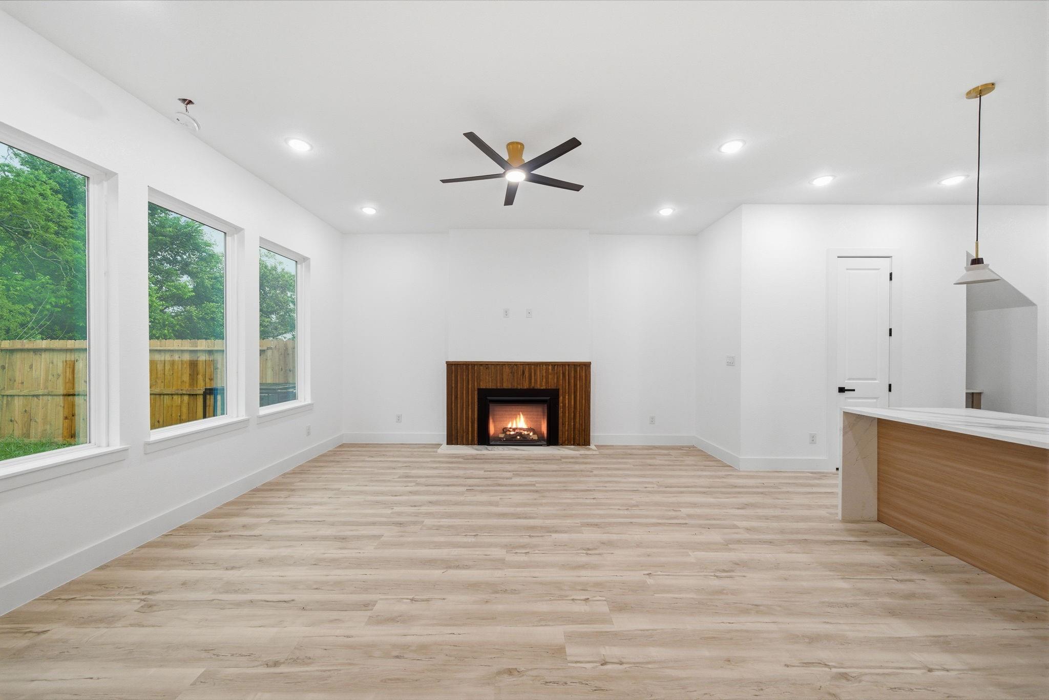 9030 Brandon Street Unit: A/B