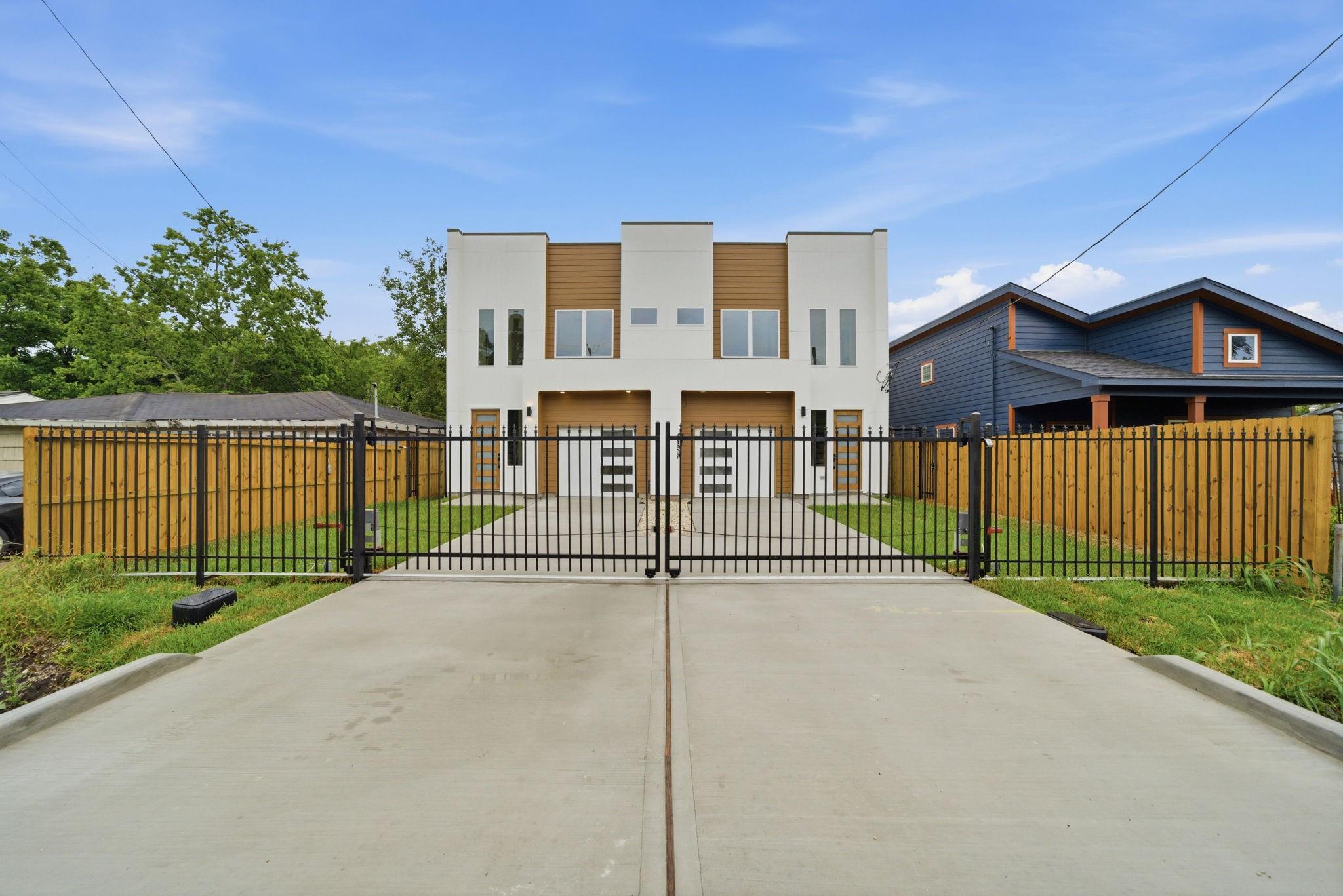 9030 Brandon Street Unit: A/B