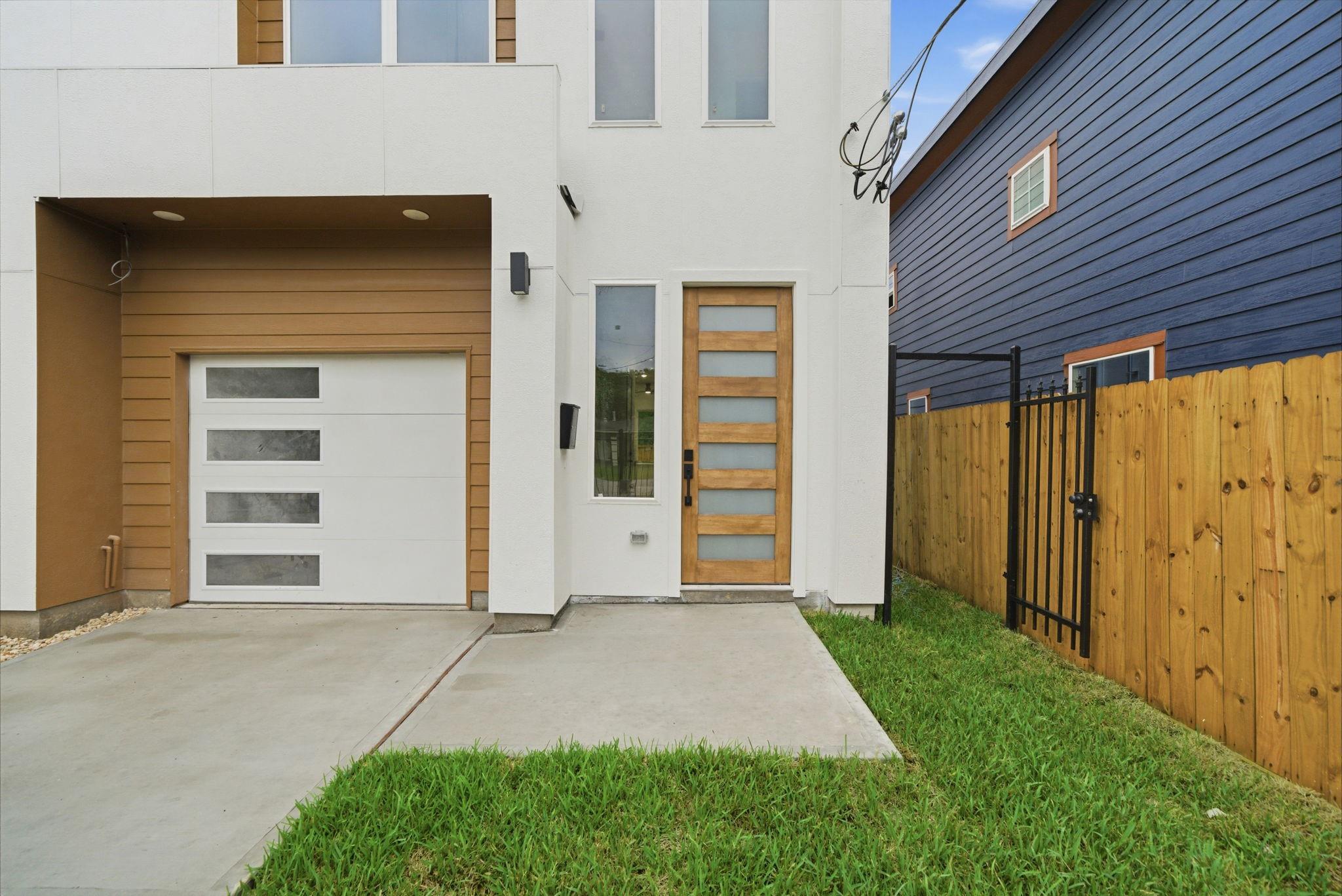 9030 Brandon Street Unit: A/B