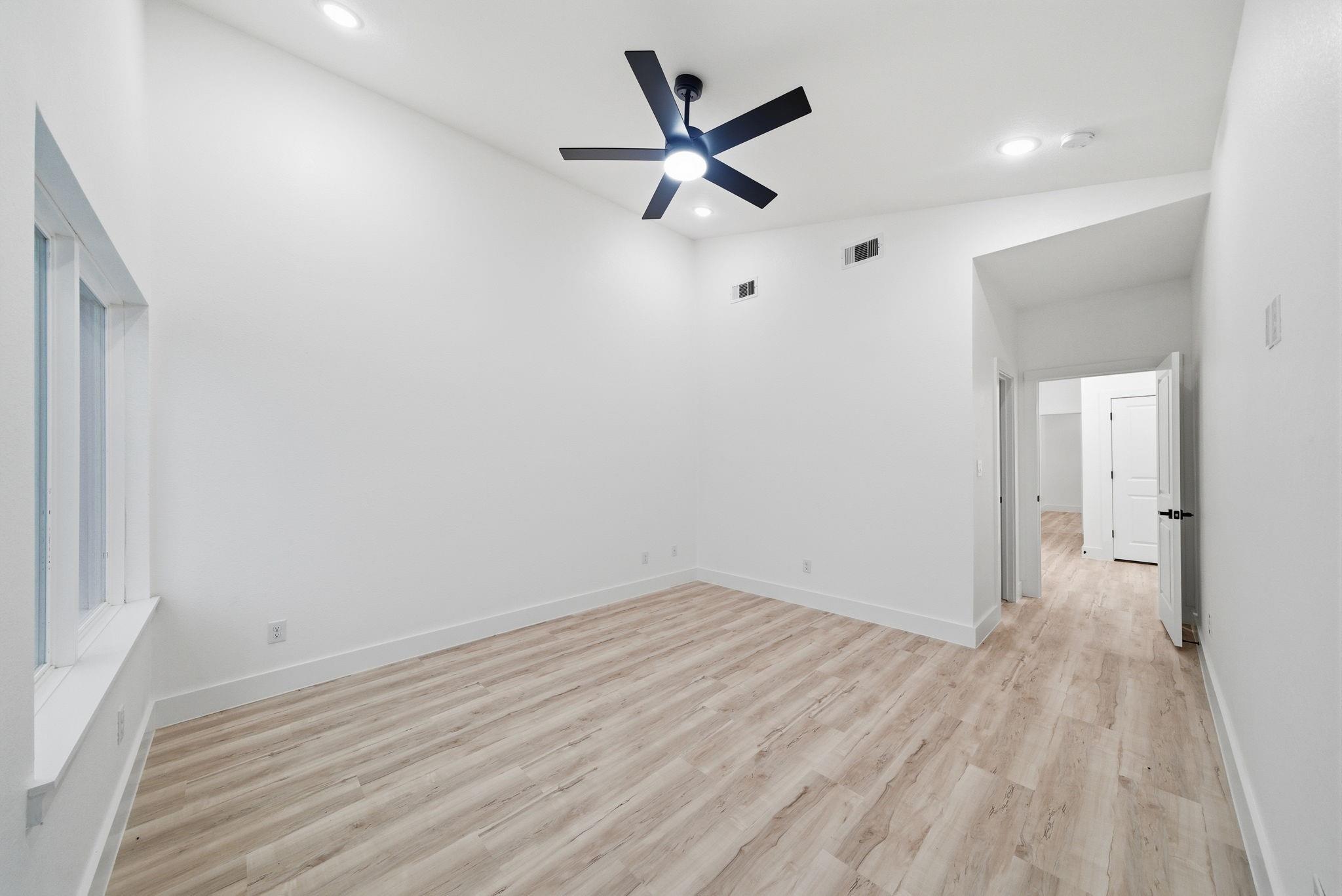9030 Brandon Street Unit: A/B