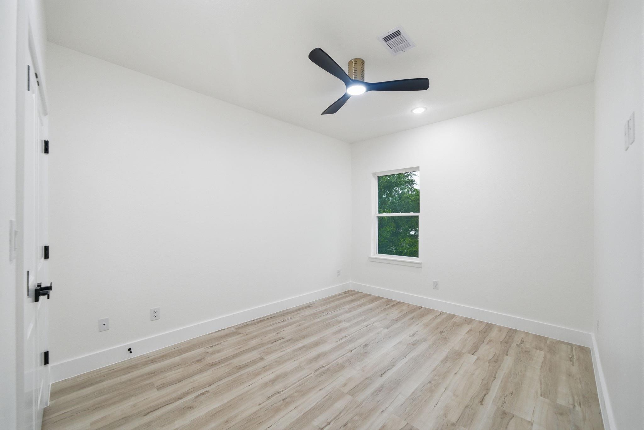 9030 Brandon Street Unit: A/B