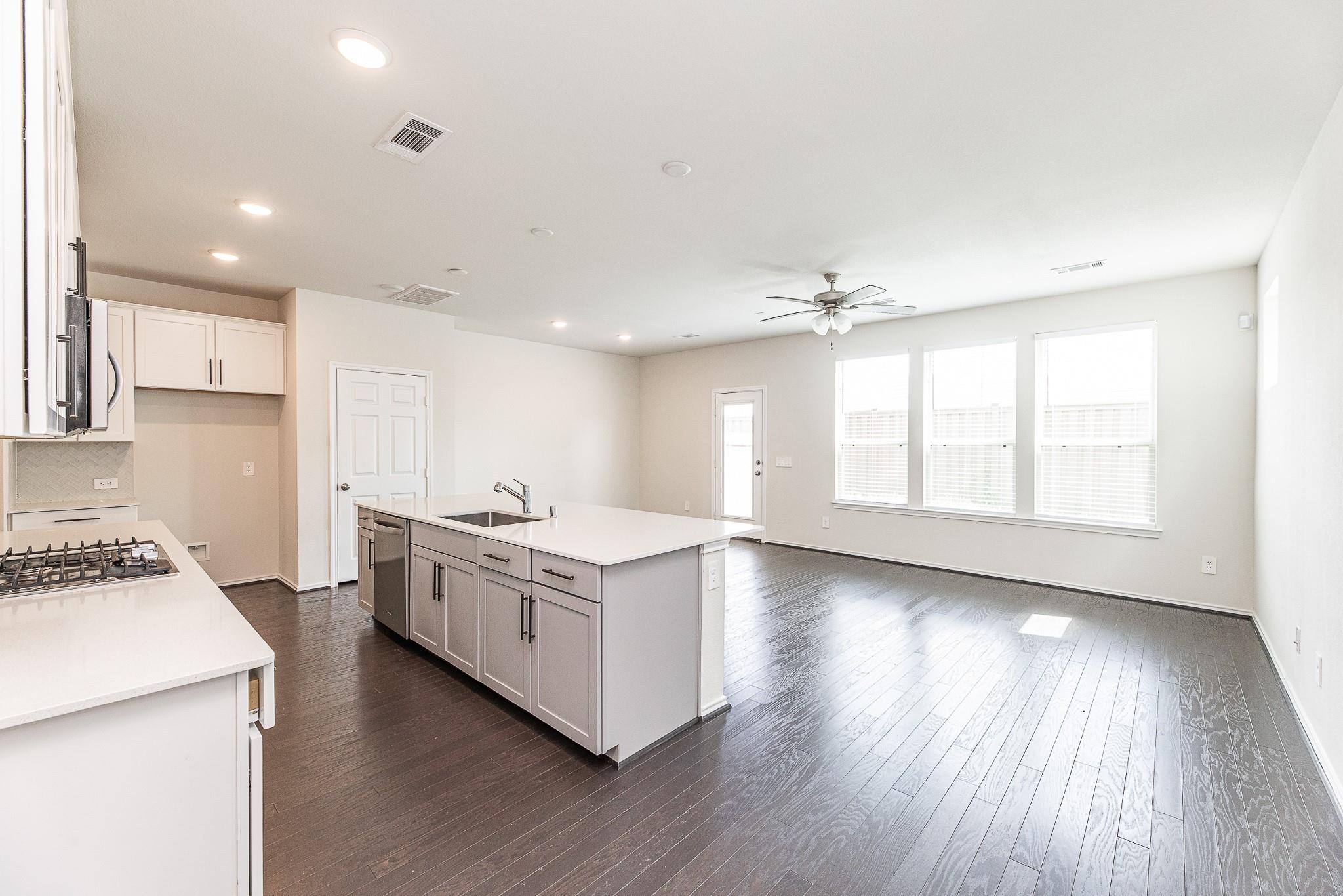 3418 Avondale View Drive