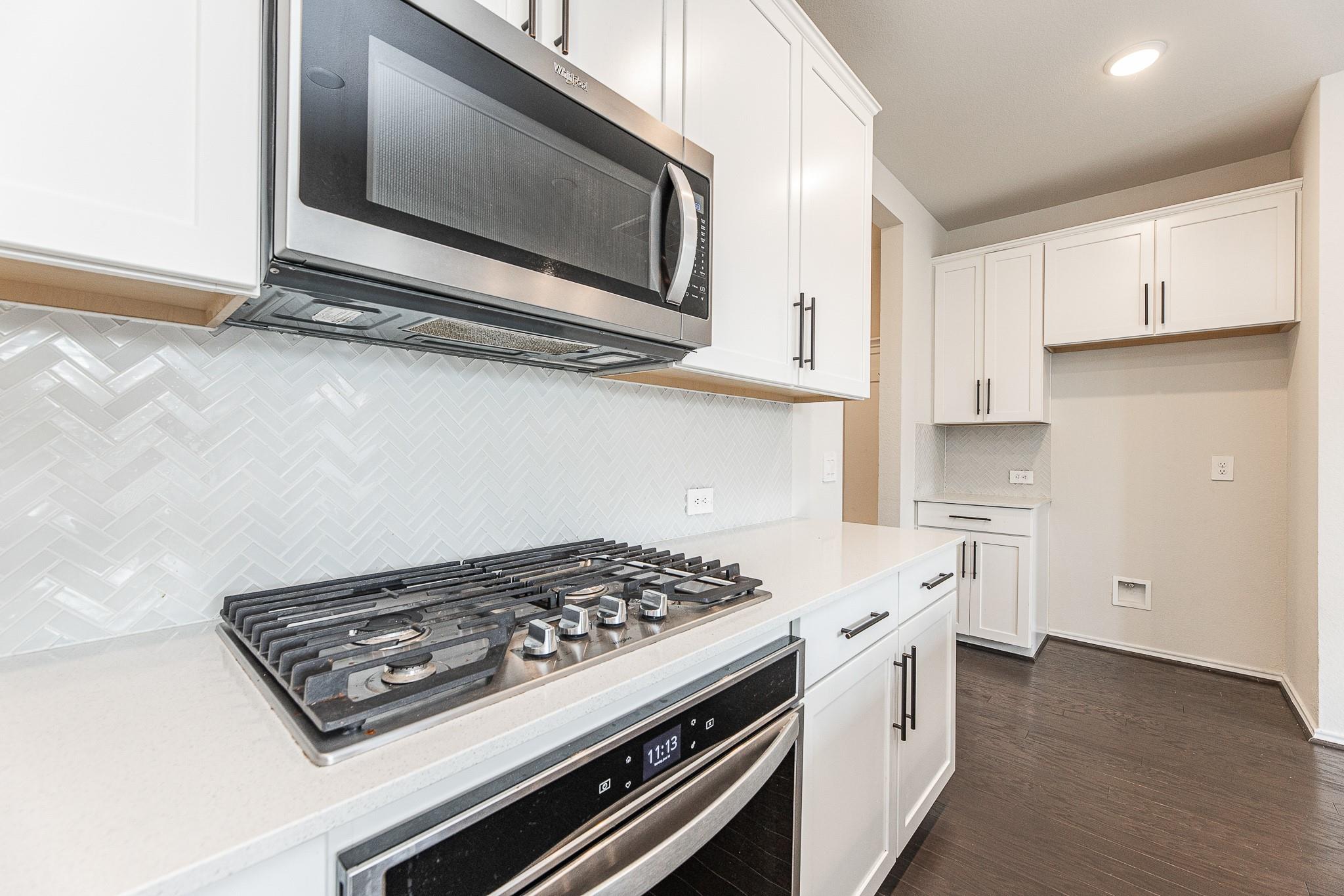 3418 Avondale View Drive