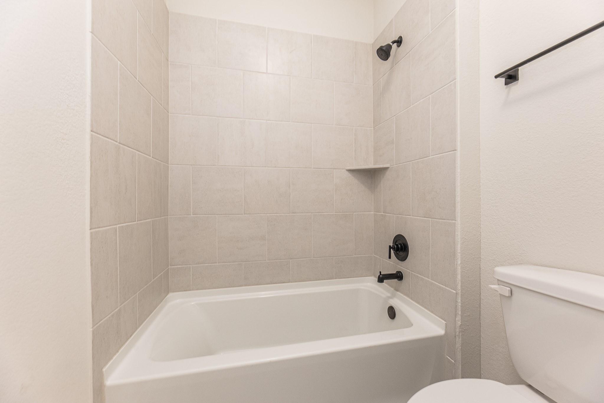 3418 Avondale View Drive