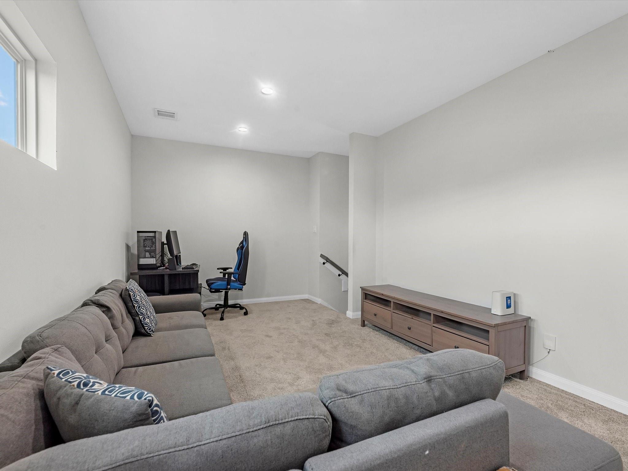 8407 James Franklin Street