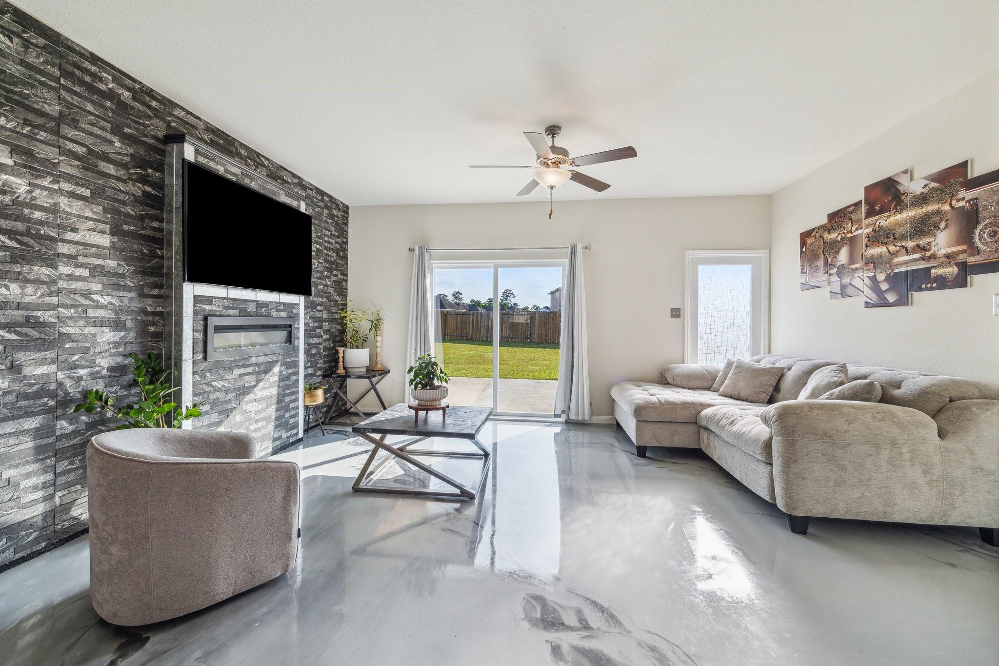 15203 Albert Oak Drive