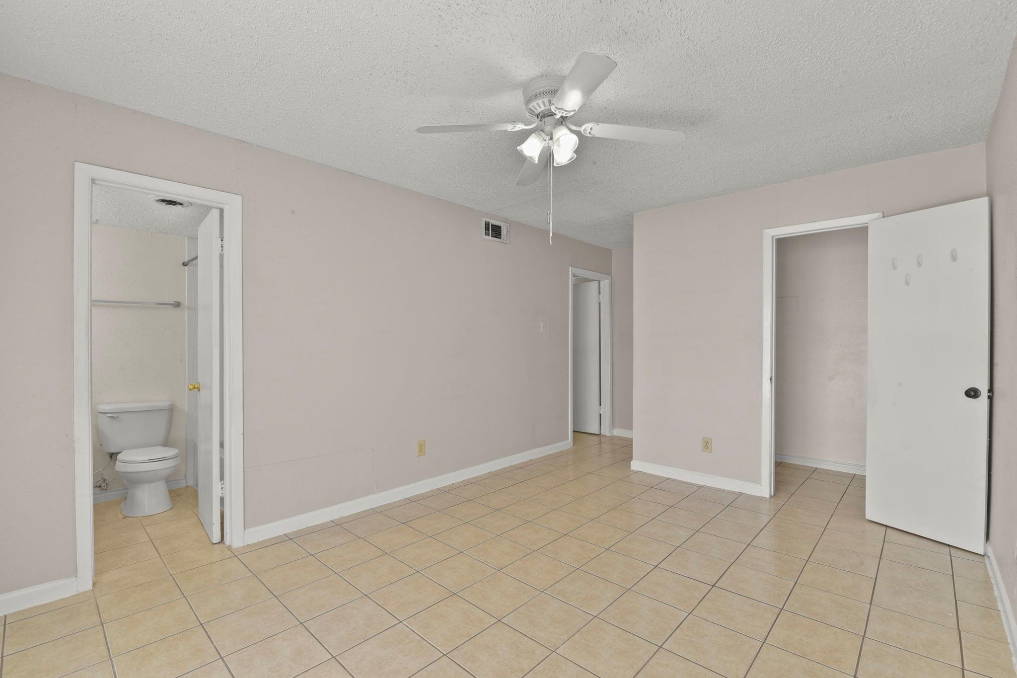 1950 Spenwick Drive # 408