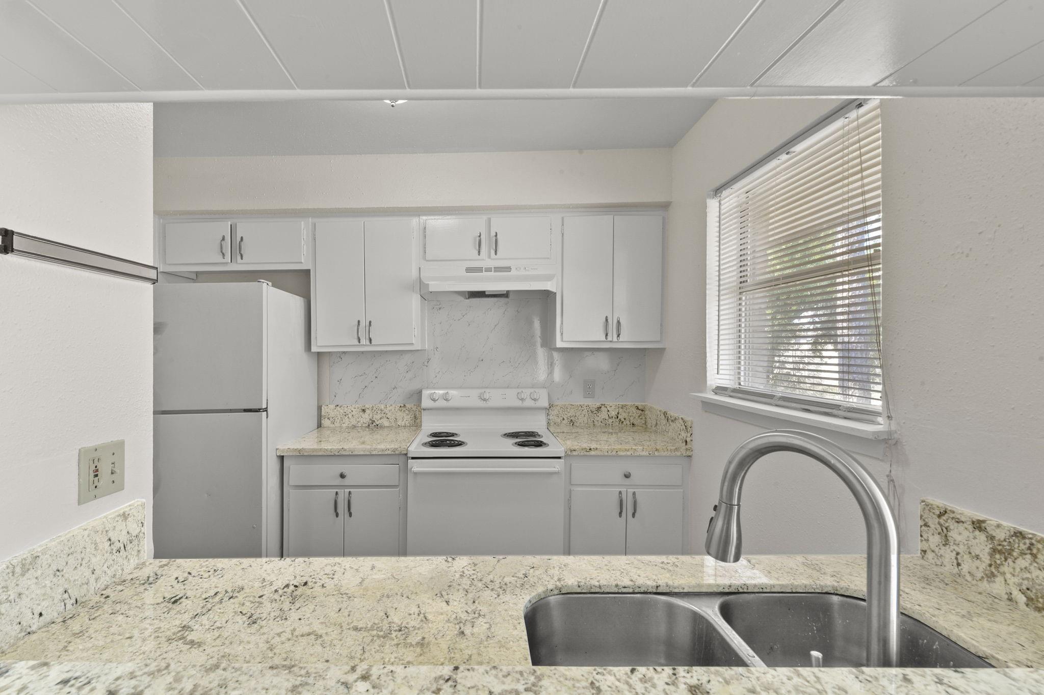 1950 Spenwick Drive # 408