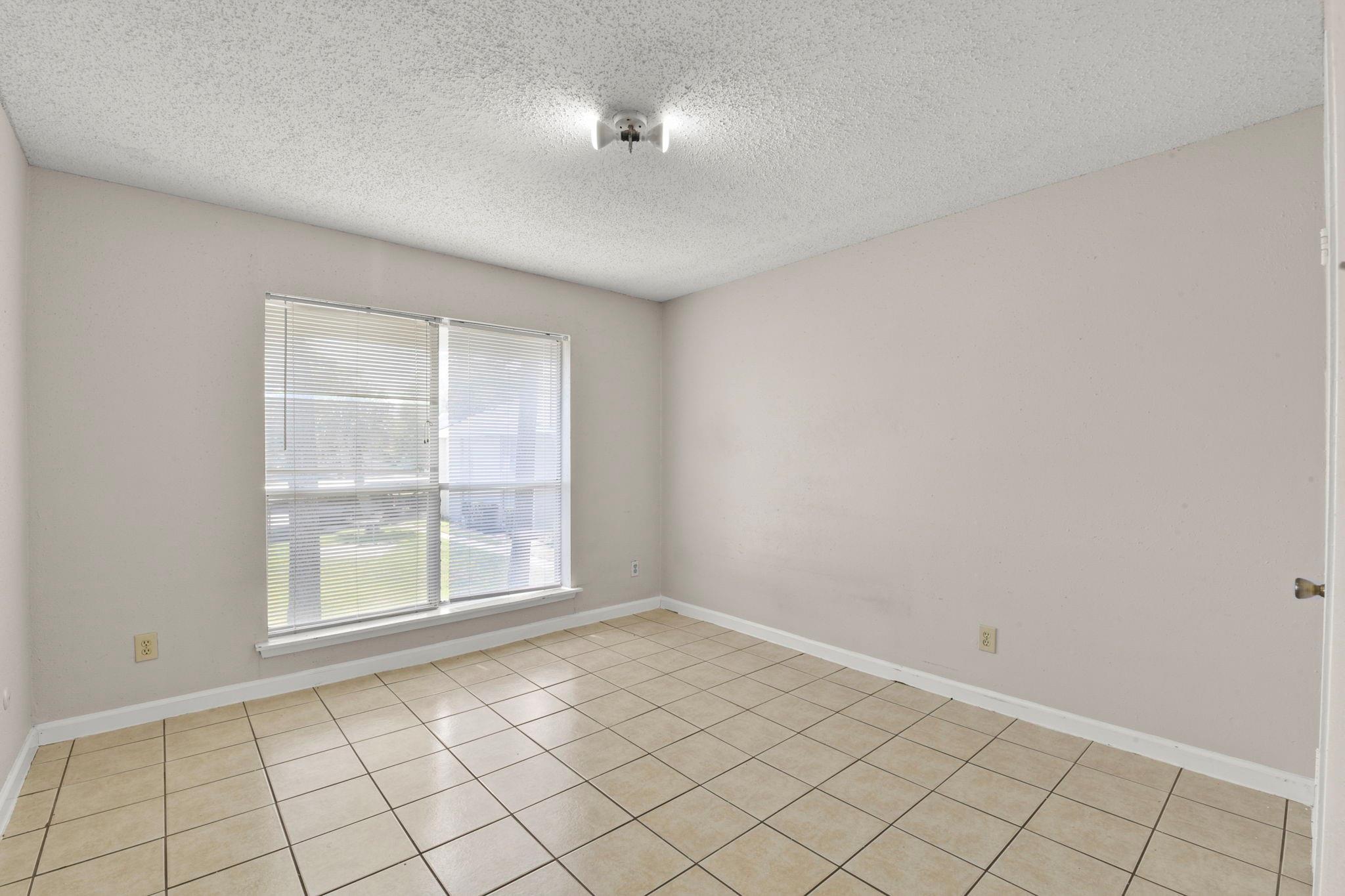 1950 Spenwick Drive # 408