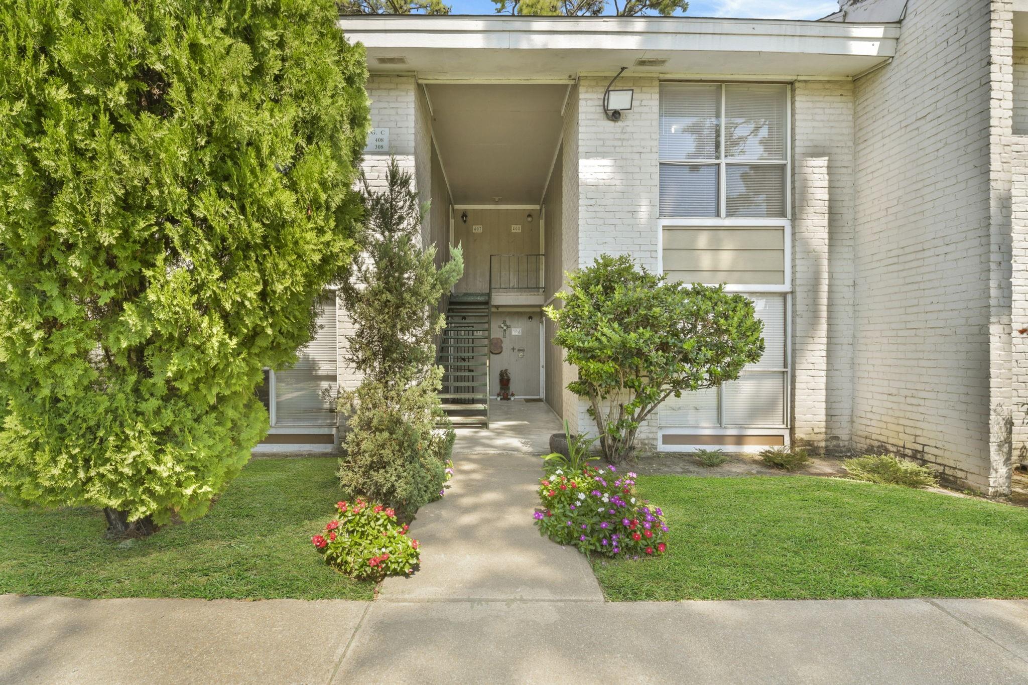 1950 Spenwick Drive # 408