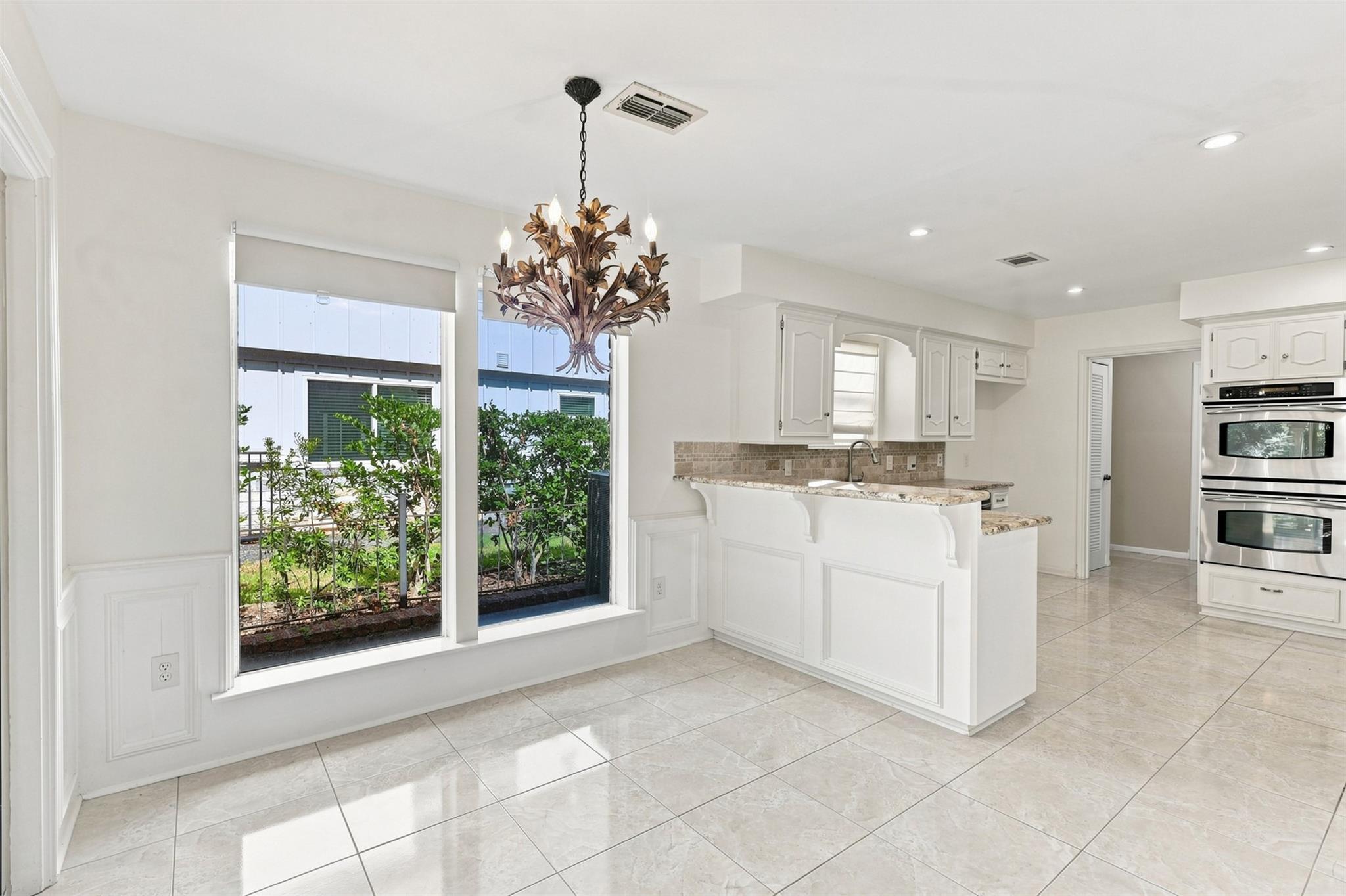 3315 El Dorado Boulevard