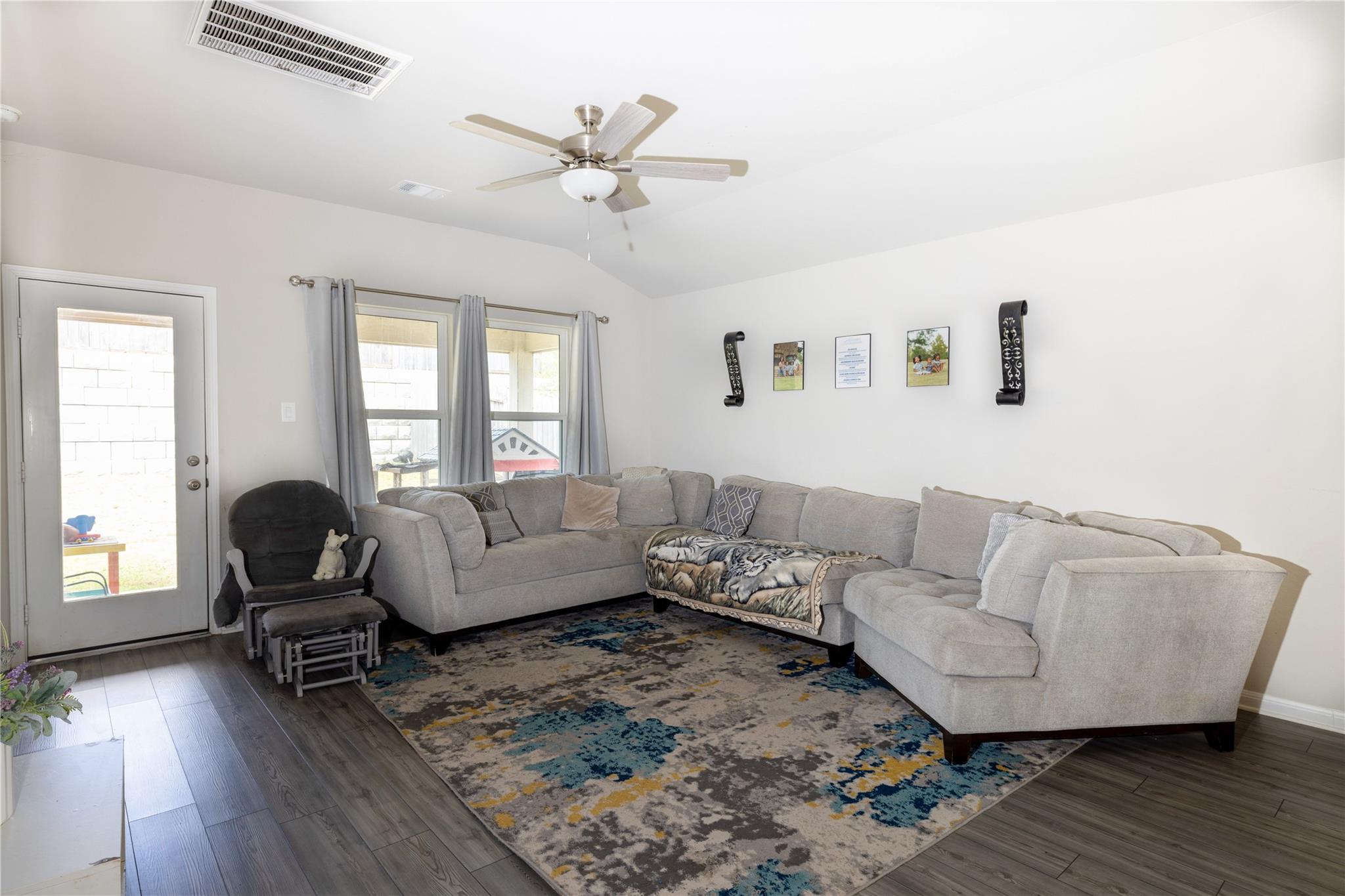 7155 Blue Oak