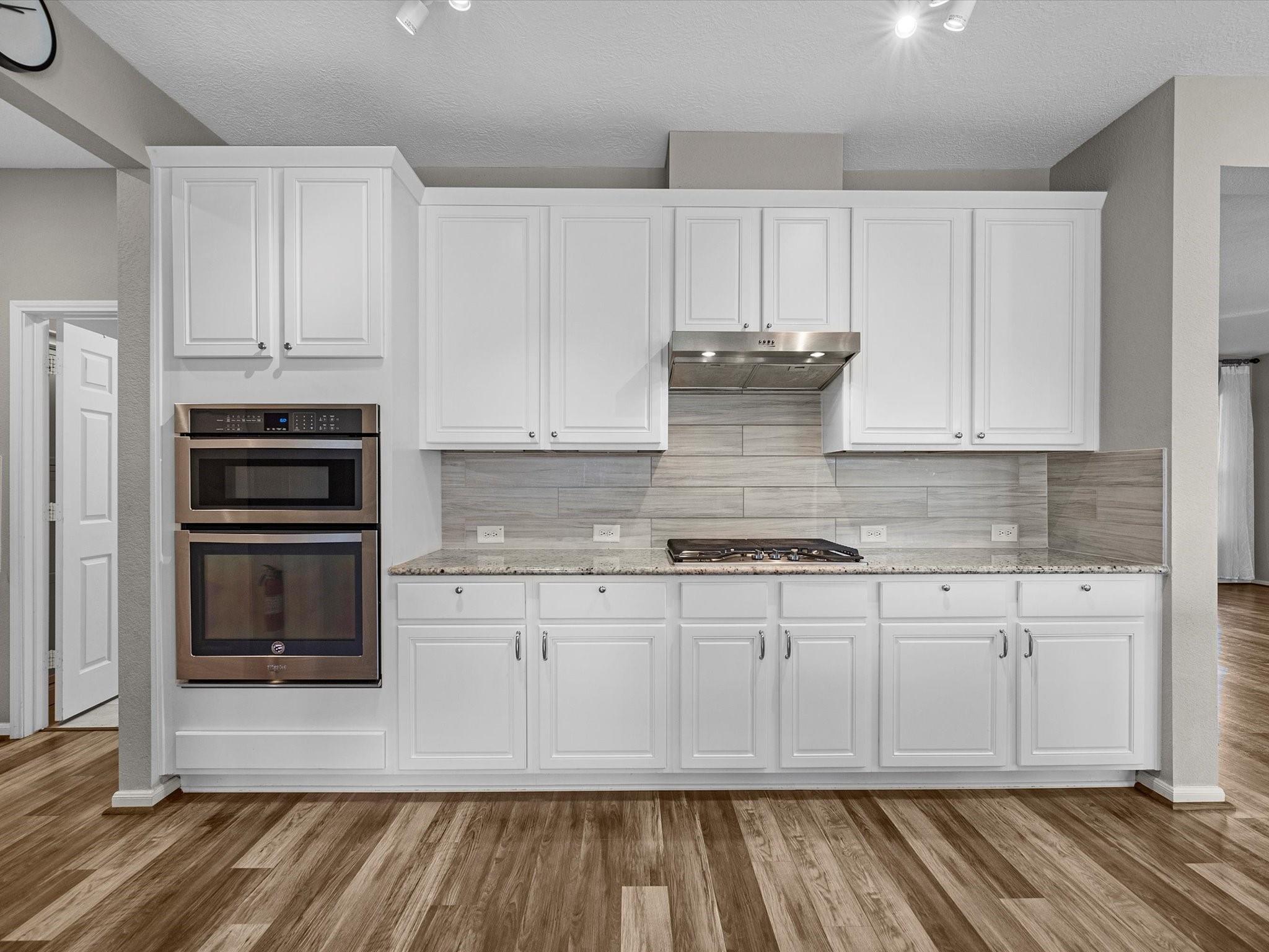 5842 Rivergrove Park Drive