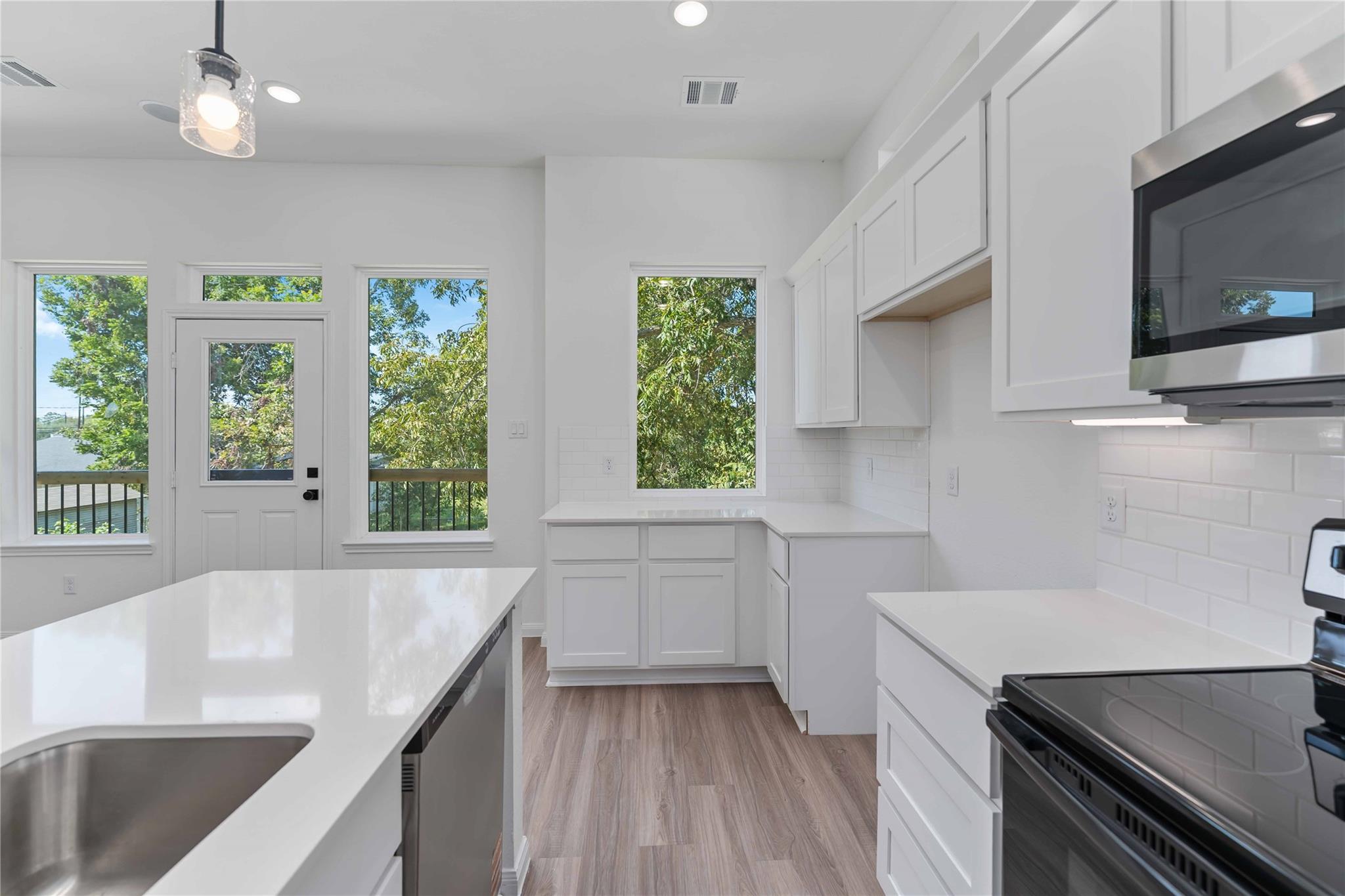 4713 Mallow Street, Houston Unit: C/D