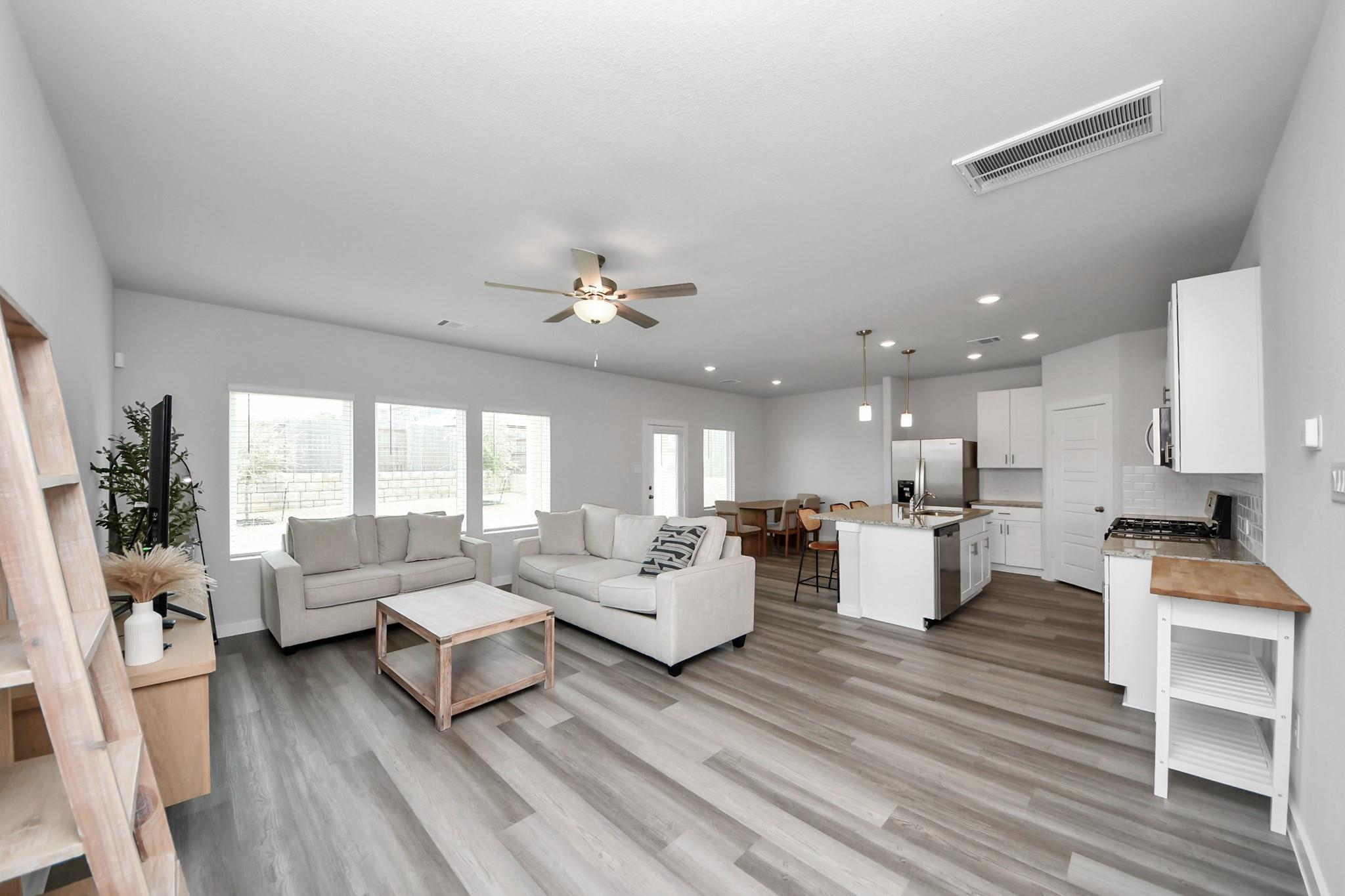 1929 Oregon White Oak Drive