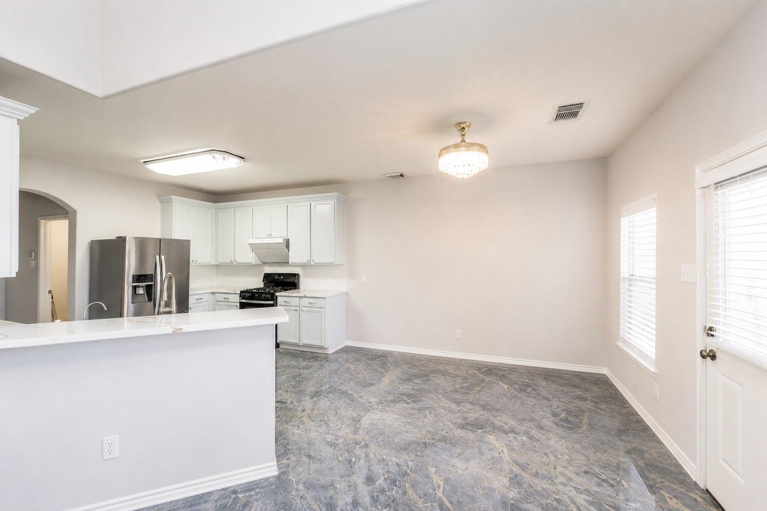 11614 Seaglers Point Lane