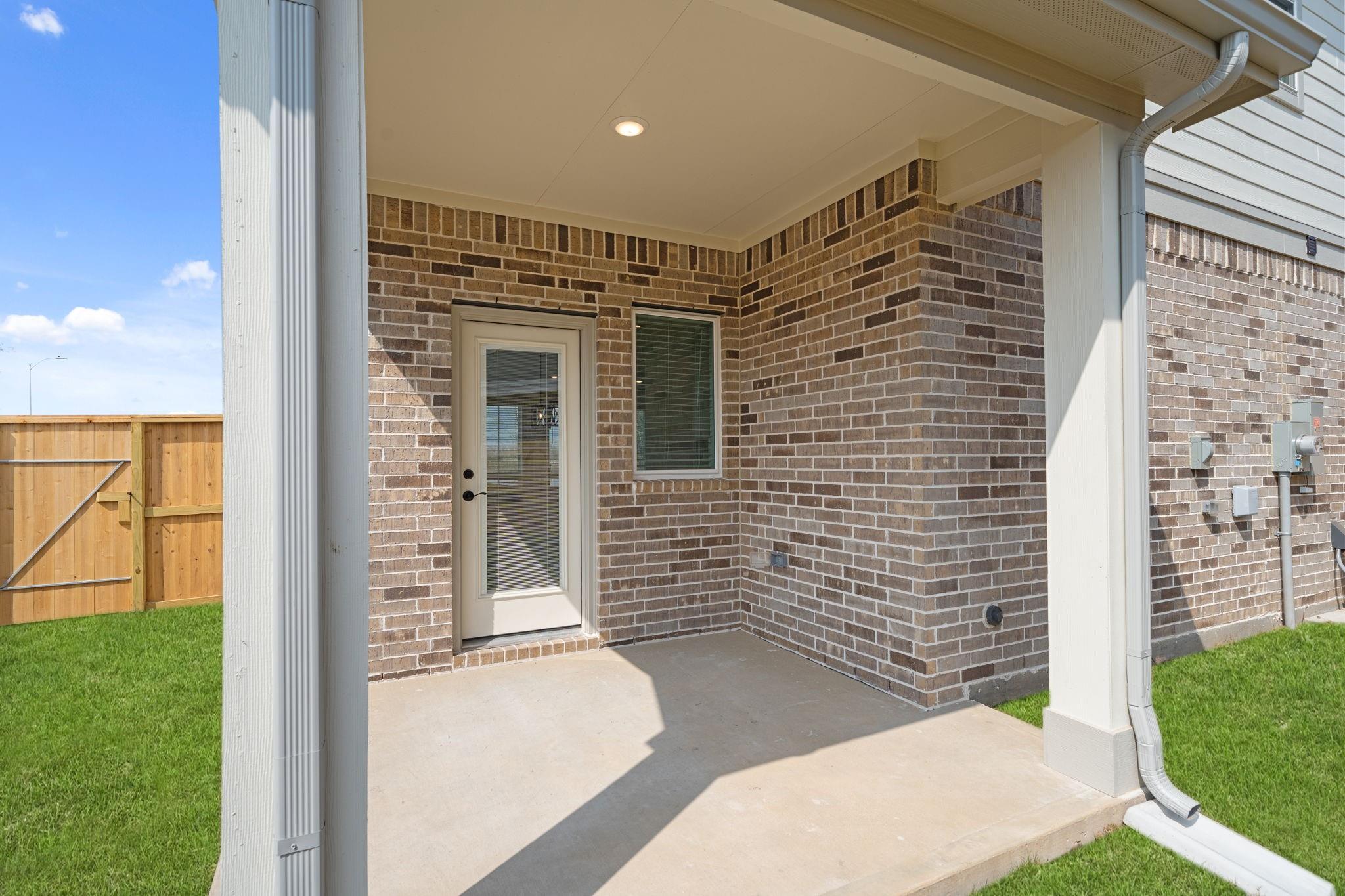 1302 Shaded Rock Drive