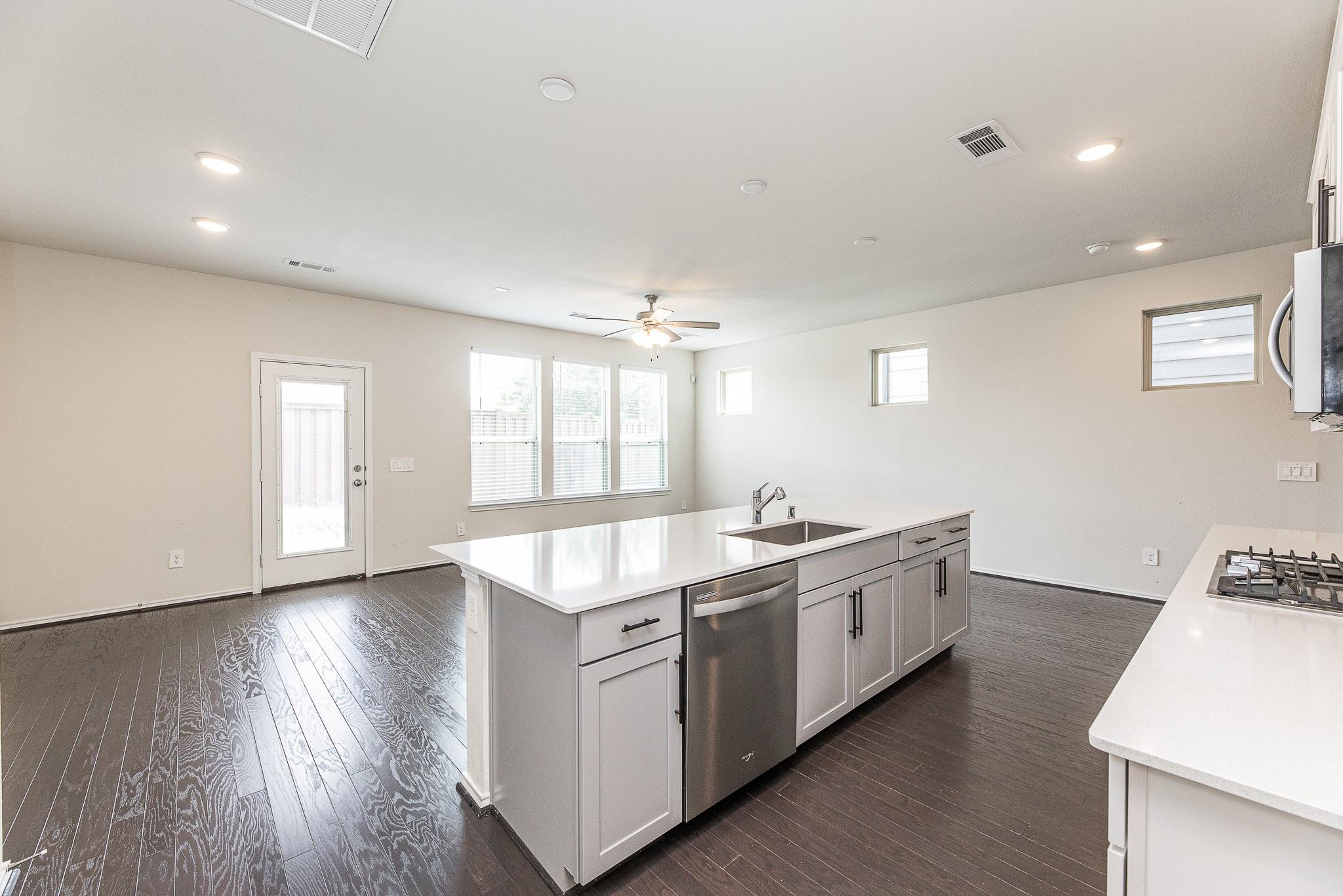 3418 Avondale View Drive