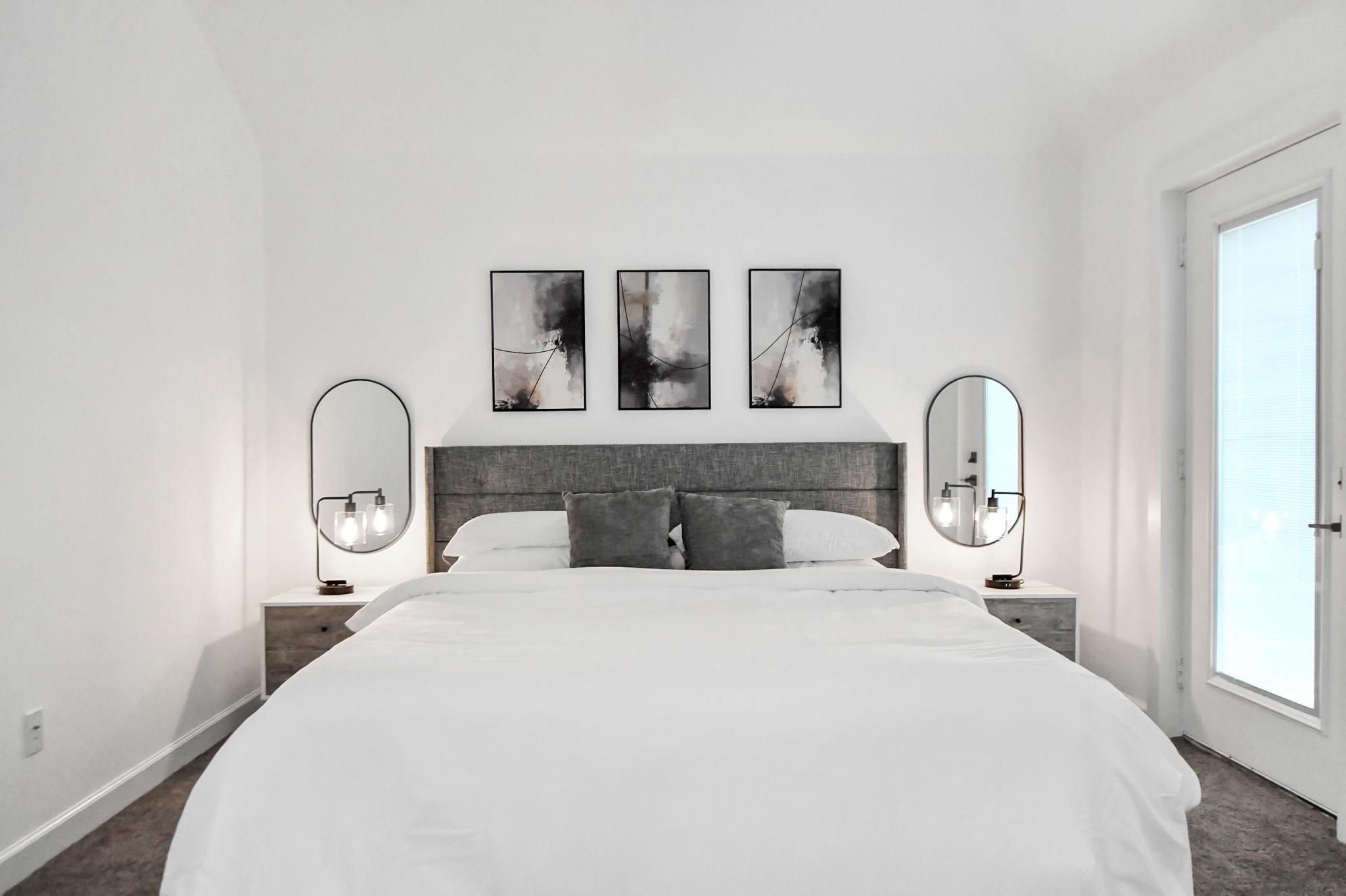 5125 Chennault Street Unit: A/B