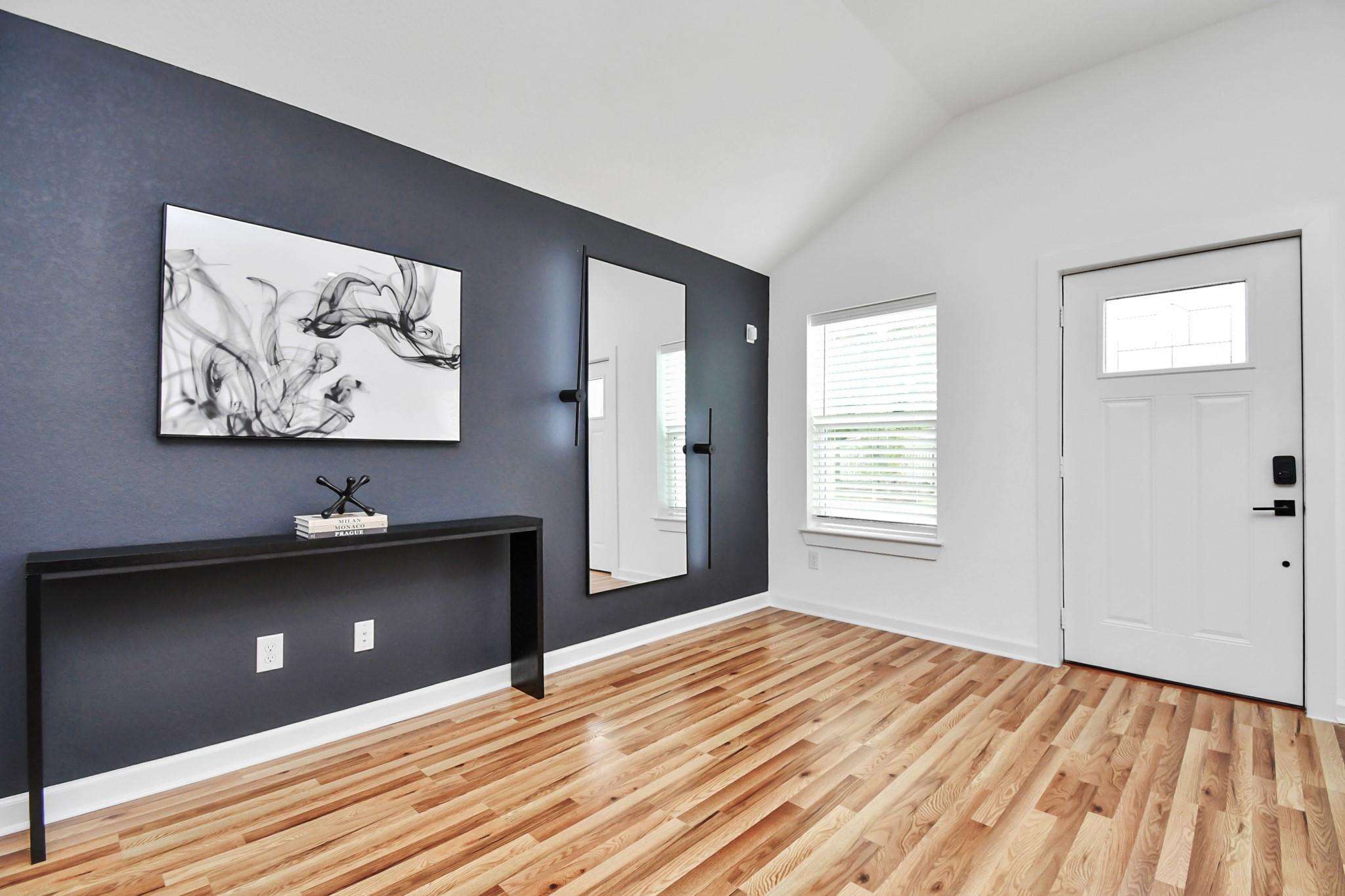 5125 Chennault Street Unit: A/B