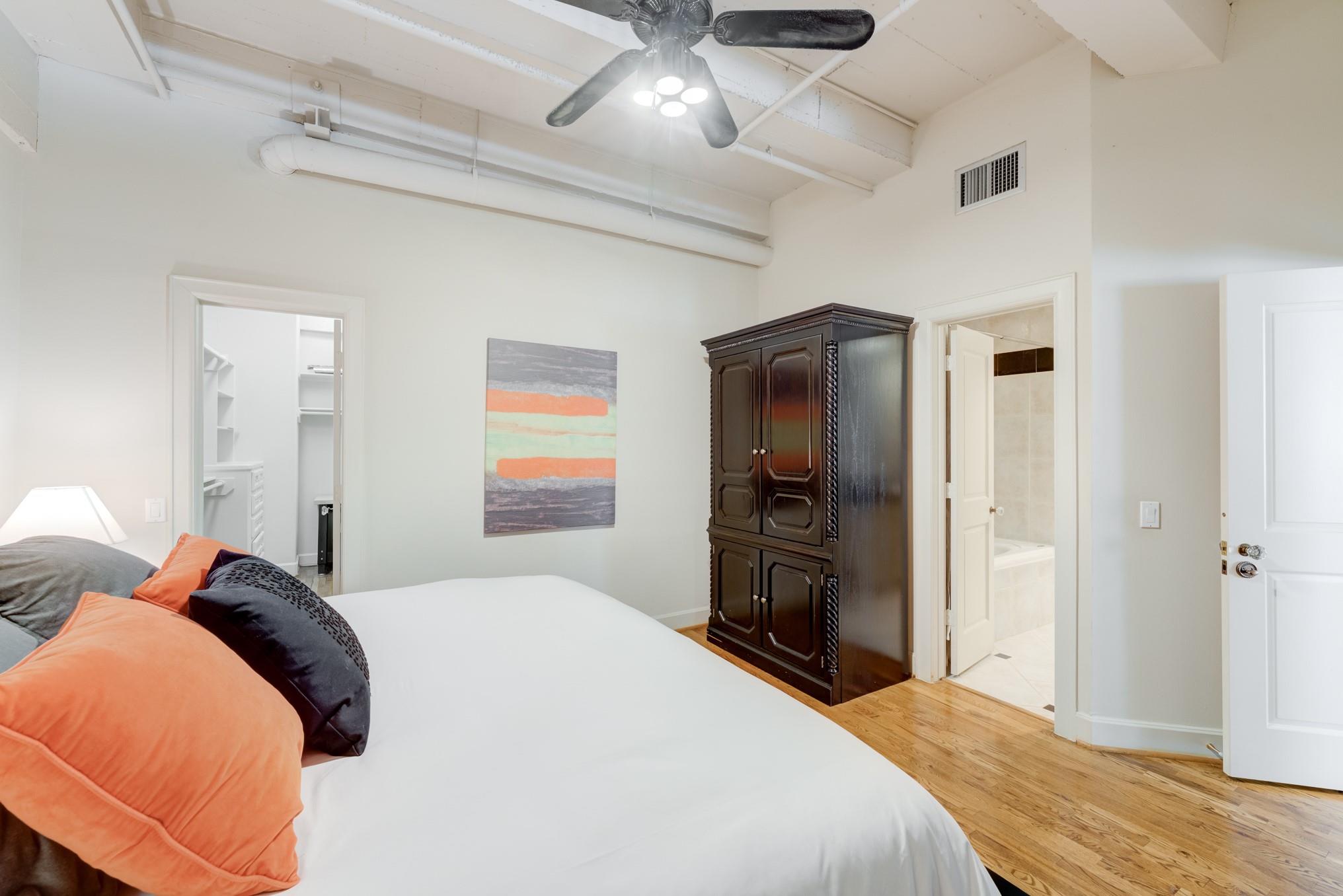 1120 Texas Street # 5D
