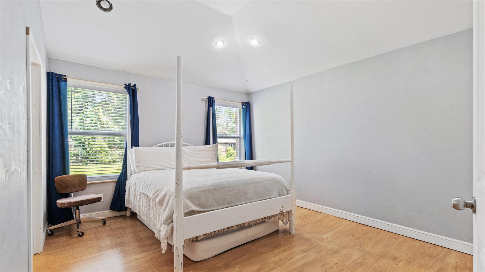 23376 Ivy Ridge