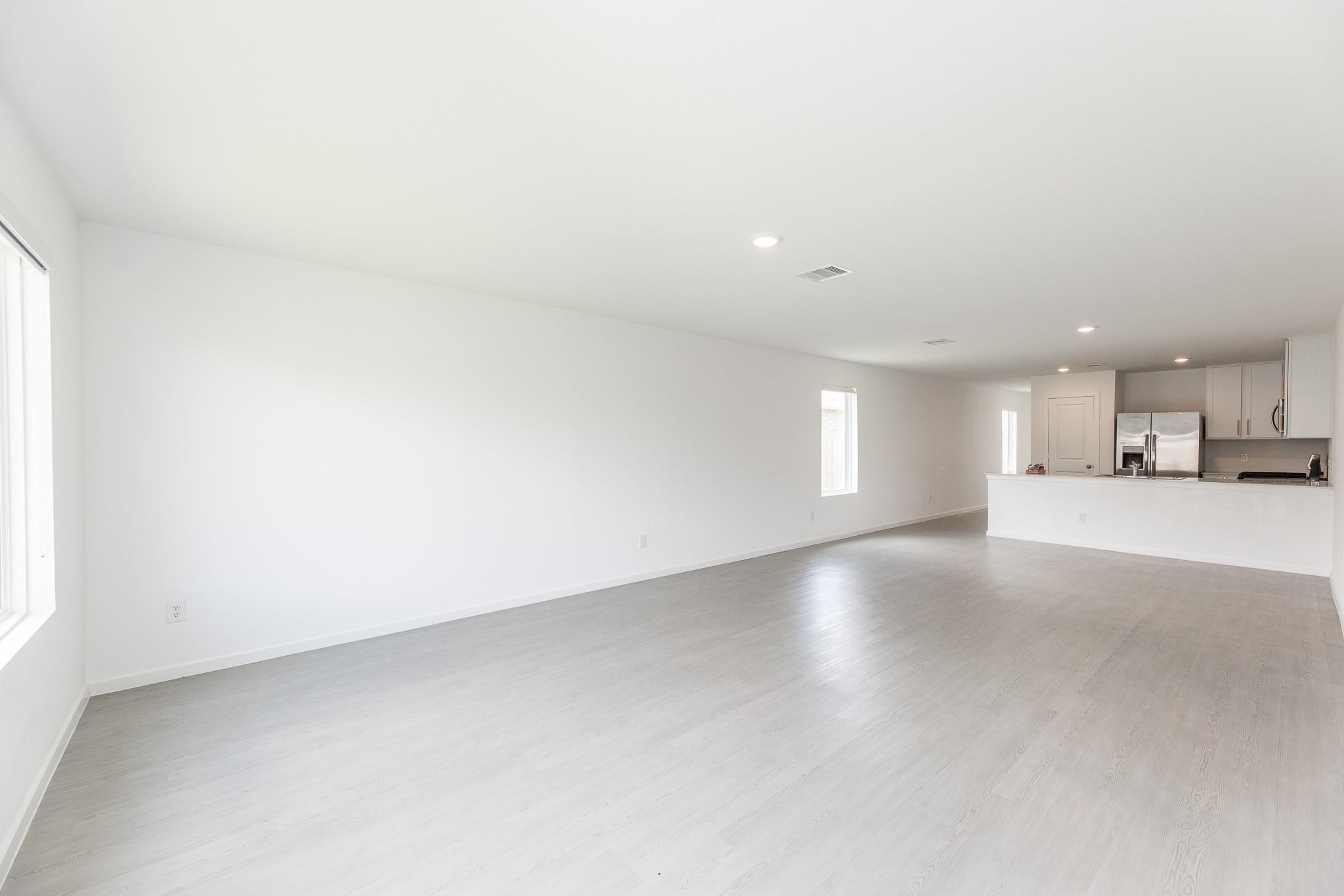 6822 Date Palm Drive