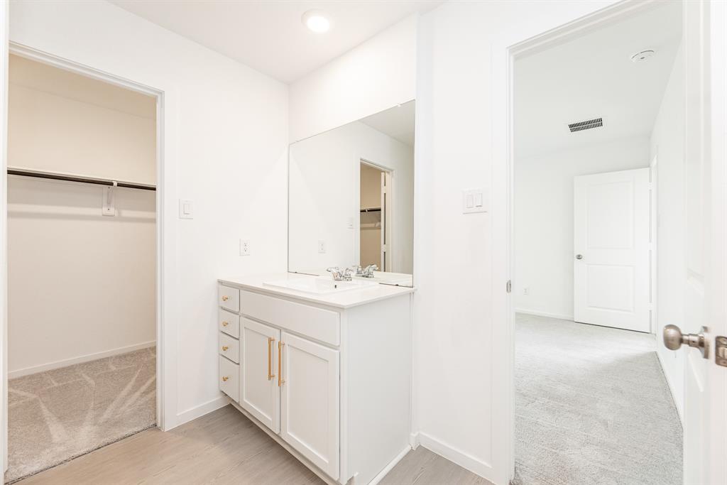 6822 Date Palm Drive