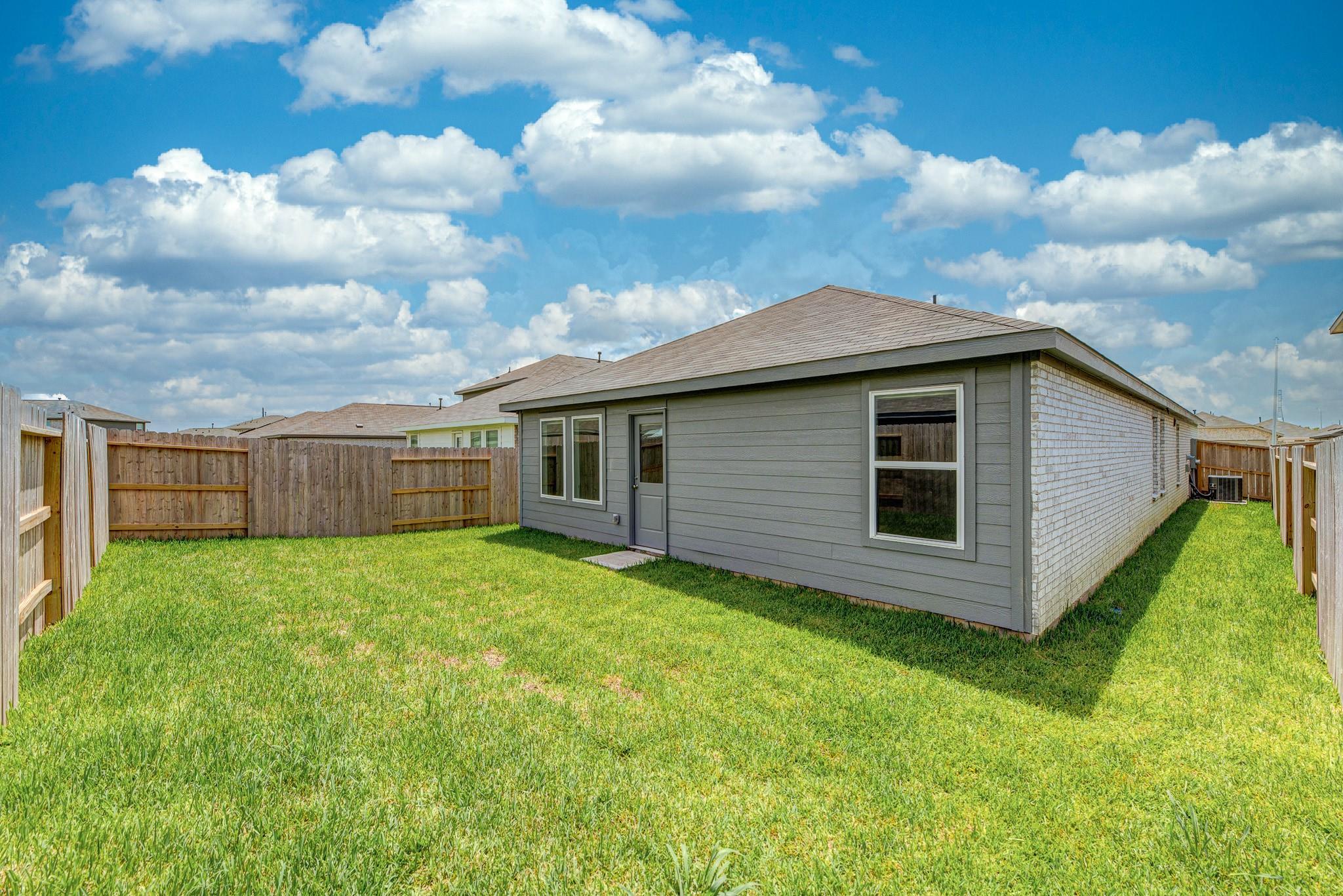 6822 Date Palm Drive