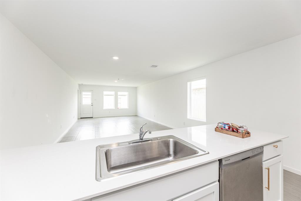6822 Date Palm Drive