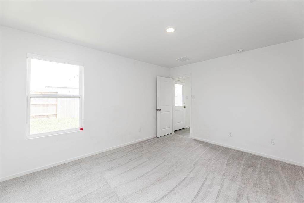 6822 Date Palm Drive