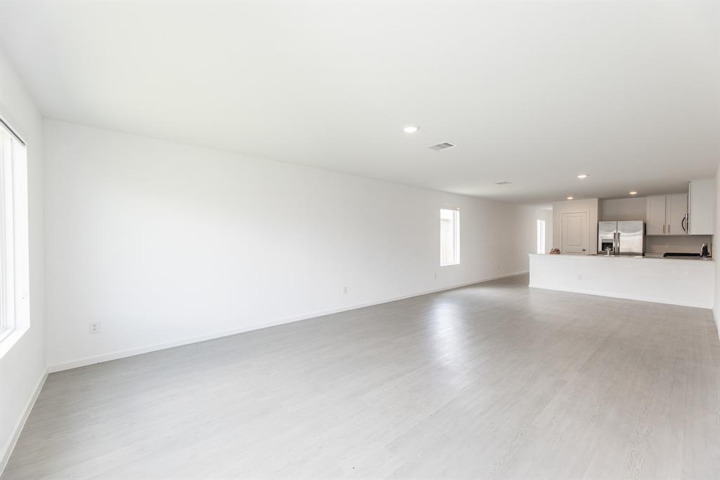 6822 Date Palm Drive
