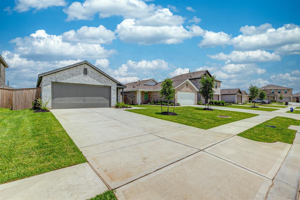 6822 Date Palm Drive