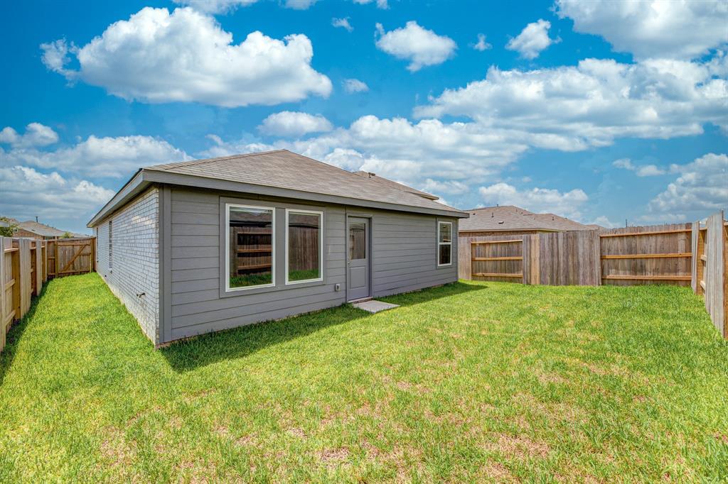 6822 Date Palm Drive