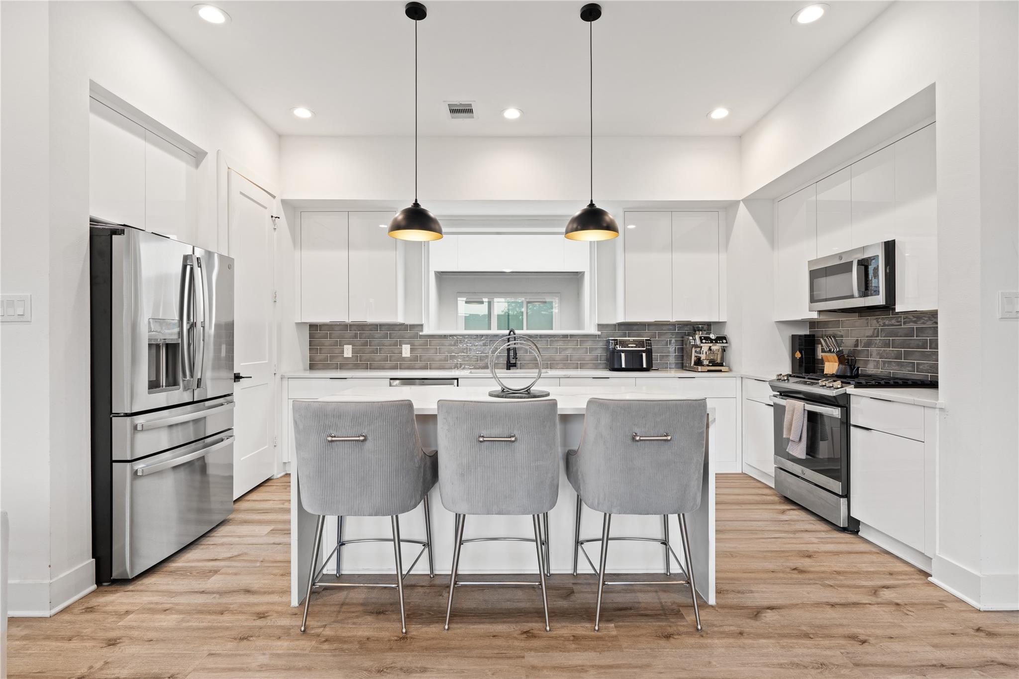 2404 Hadley Street # C