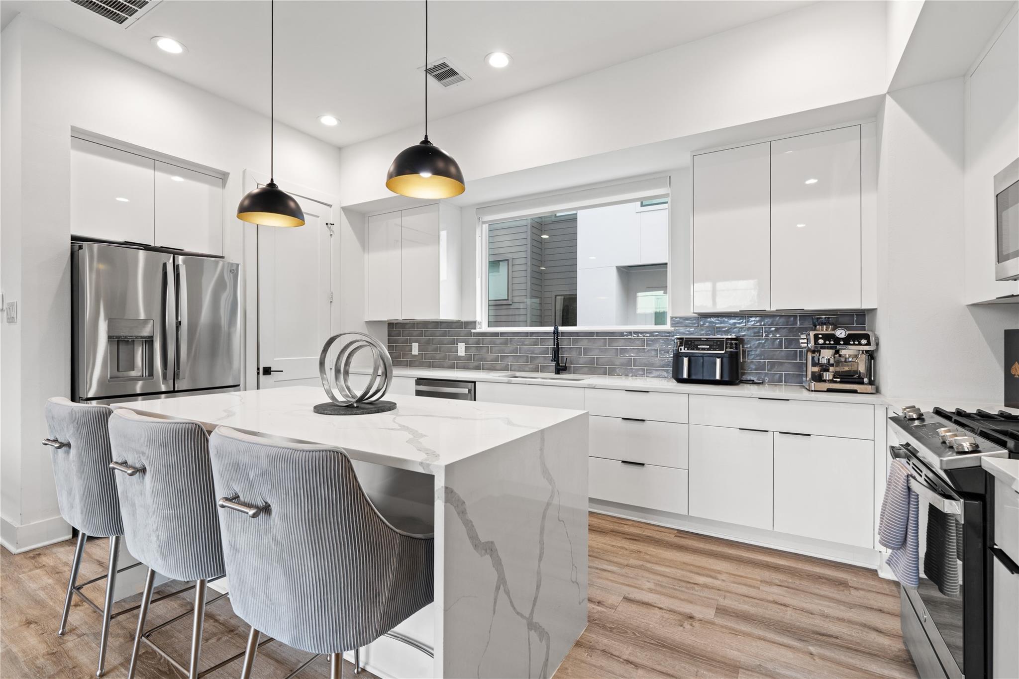 2404 Hadley Street # C