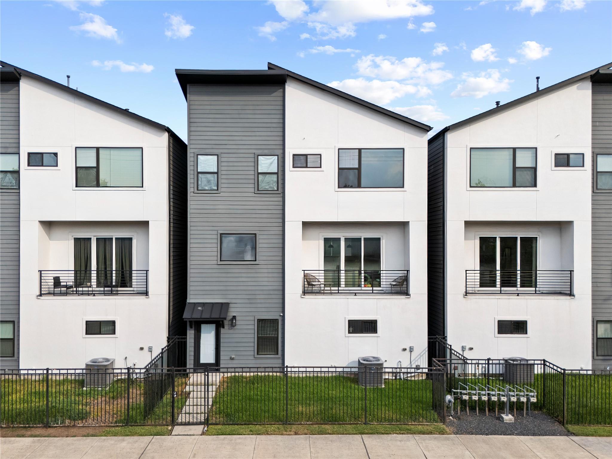 2404 Hadley Street # C