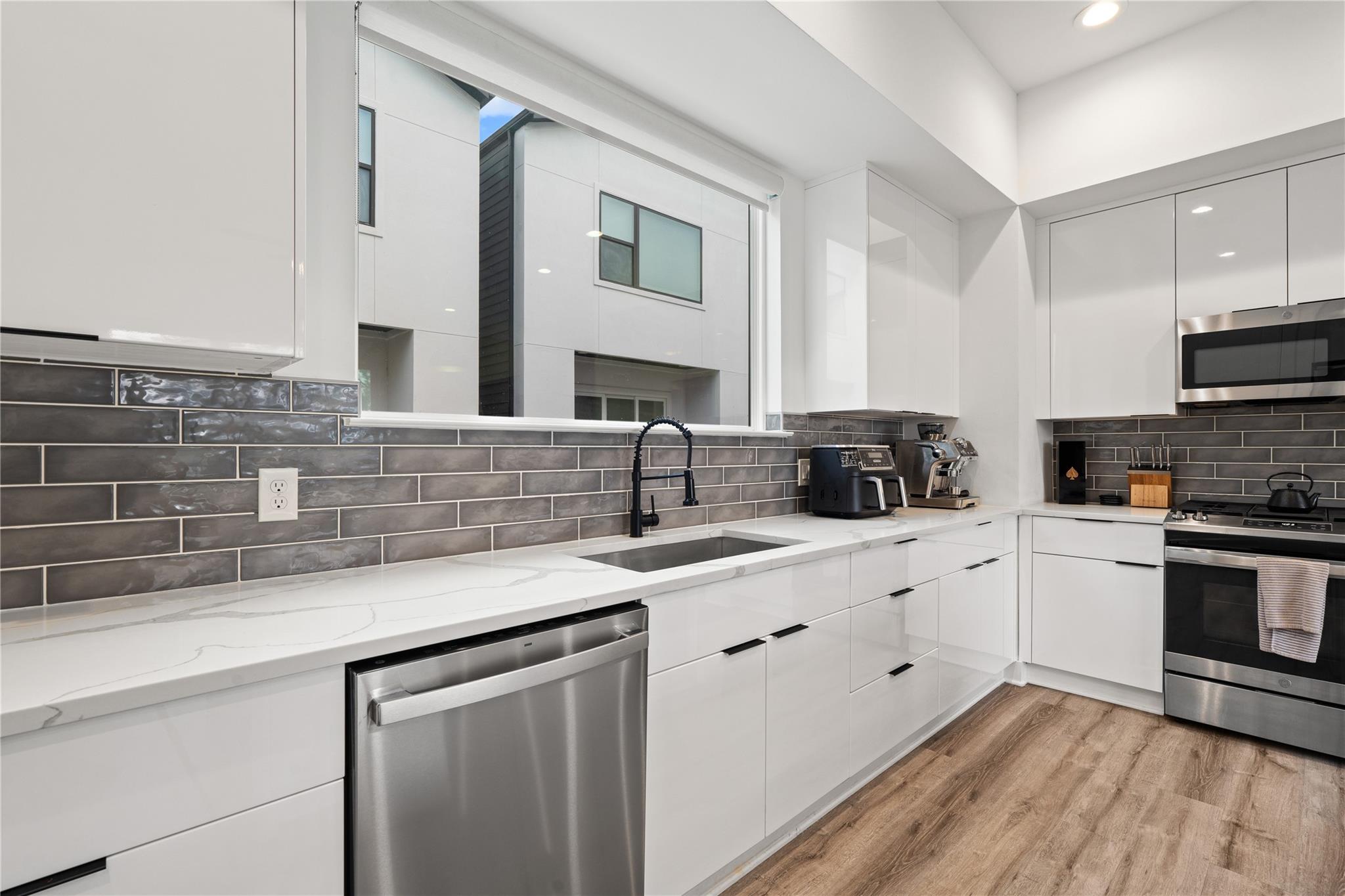 2404 Hadley Street # C