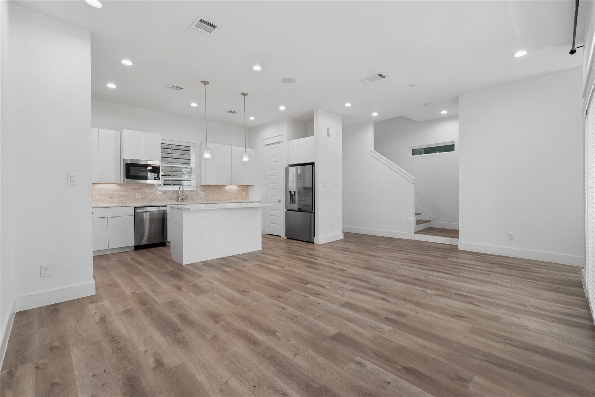 513 Schweikhardt Street