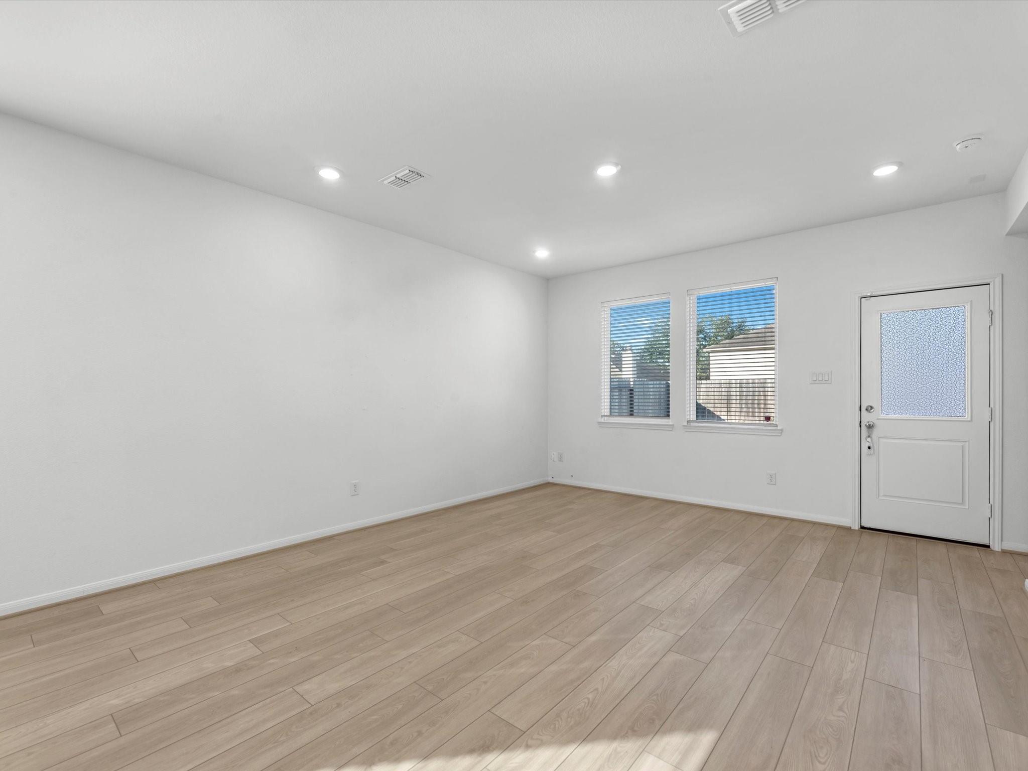 1930 Whispering River Drive