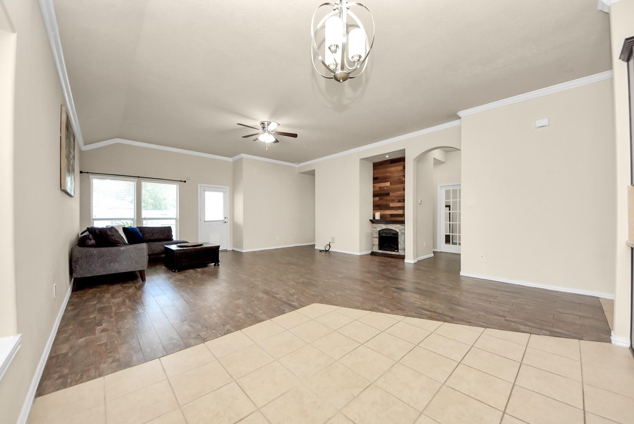 6611 Hawkins Hill Lane