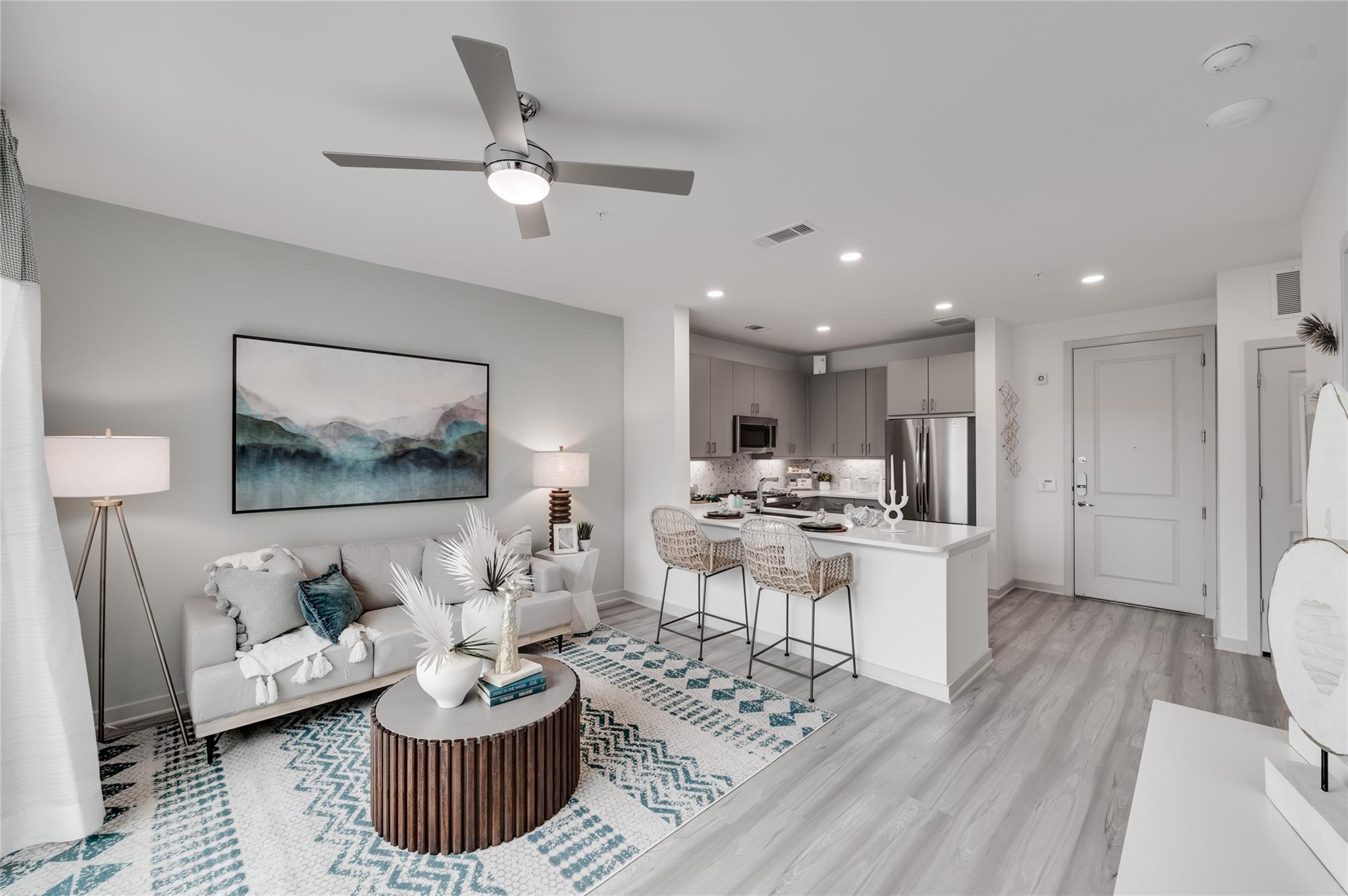 3636 W Dallas Street # 374